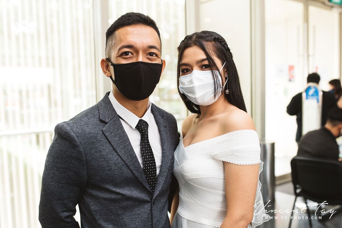 Wedding couple wearing mask at Registry of Marriage Singapore