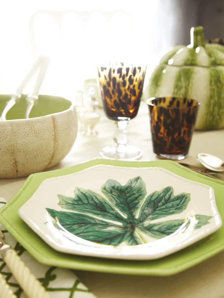 Lifestyle_Table3_04.jpg