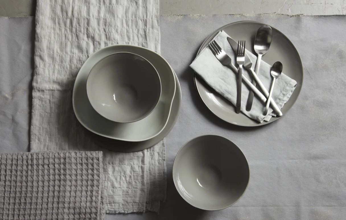 GREY_ON_GREY_1.jpg
