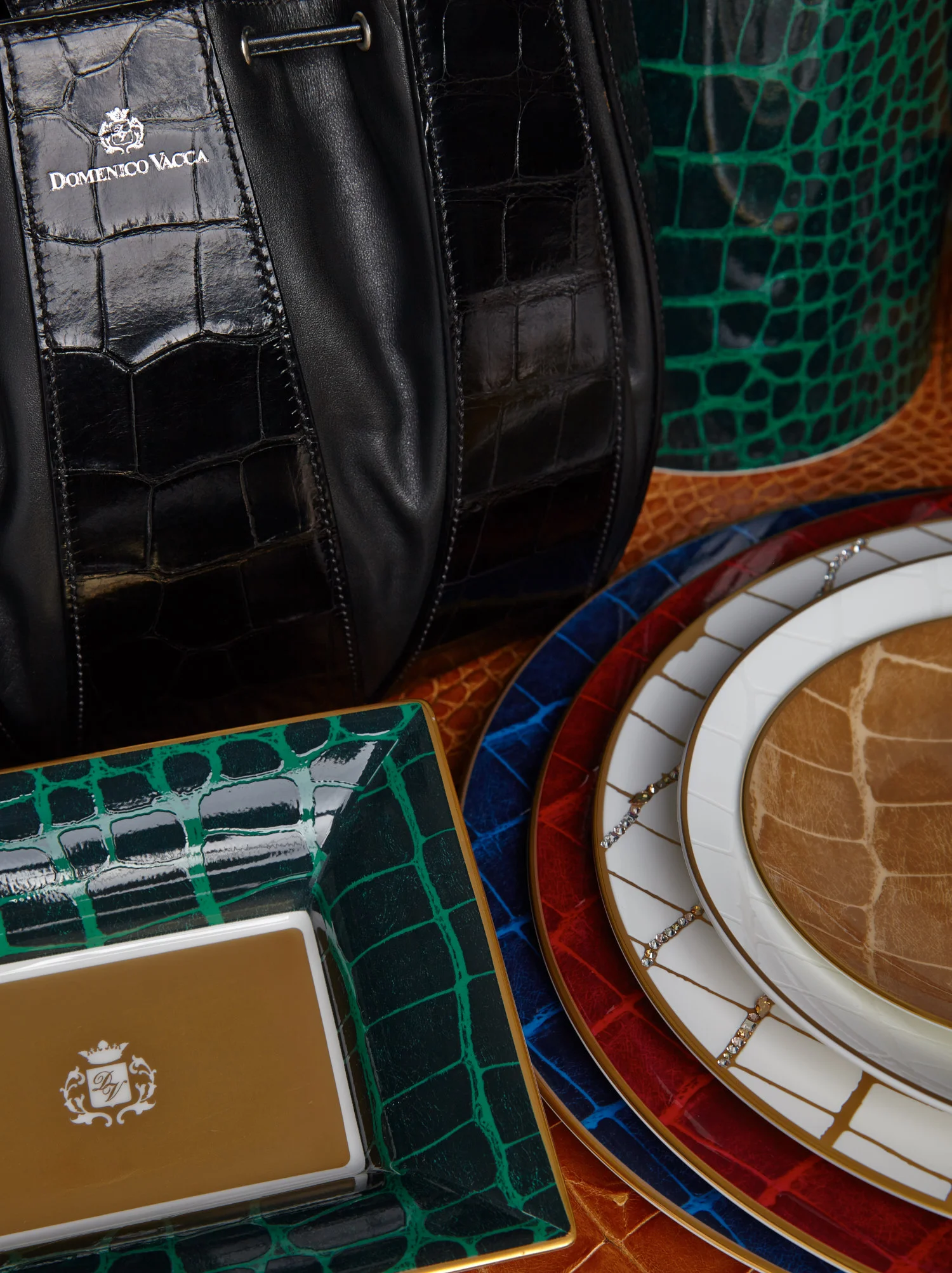 Prouna_DV_Handbag Vase Dish Collection Lifestyle_2.jpg