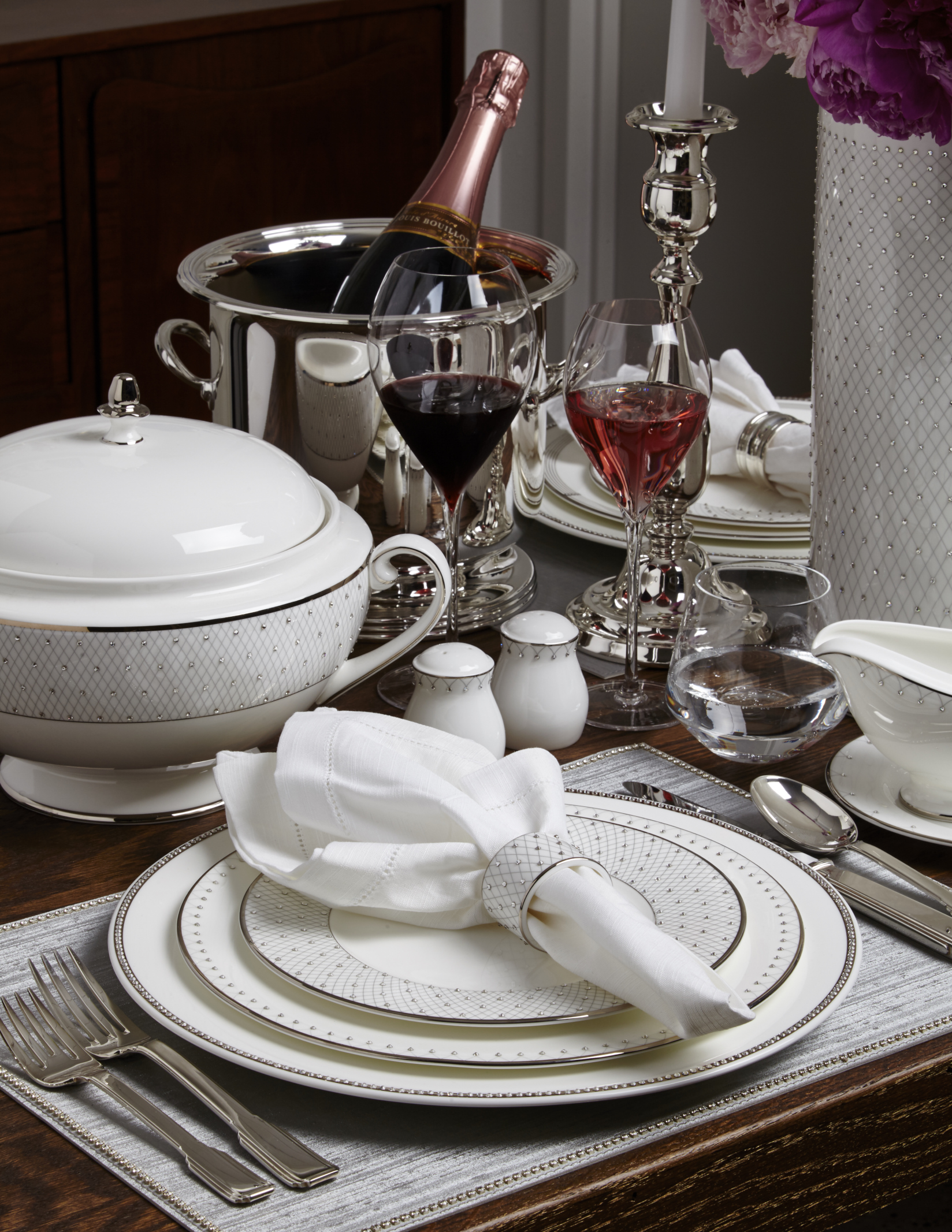 Princess_Platinum_Table_1_WEB ONLY.jpg