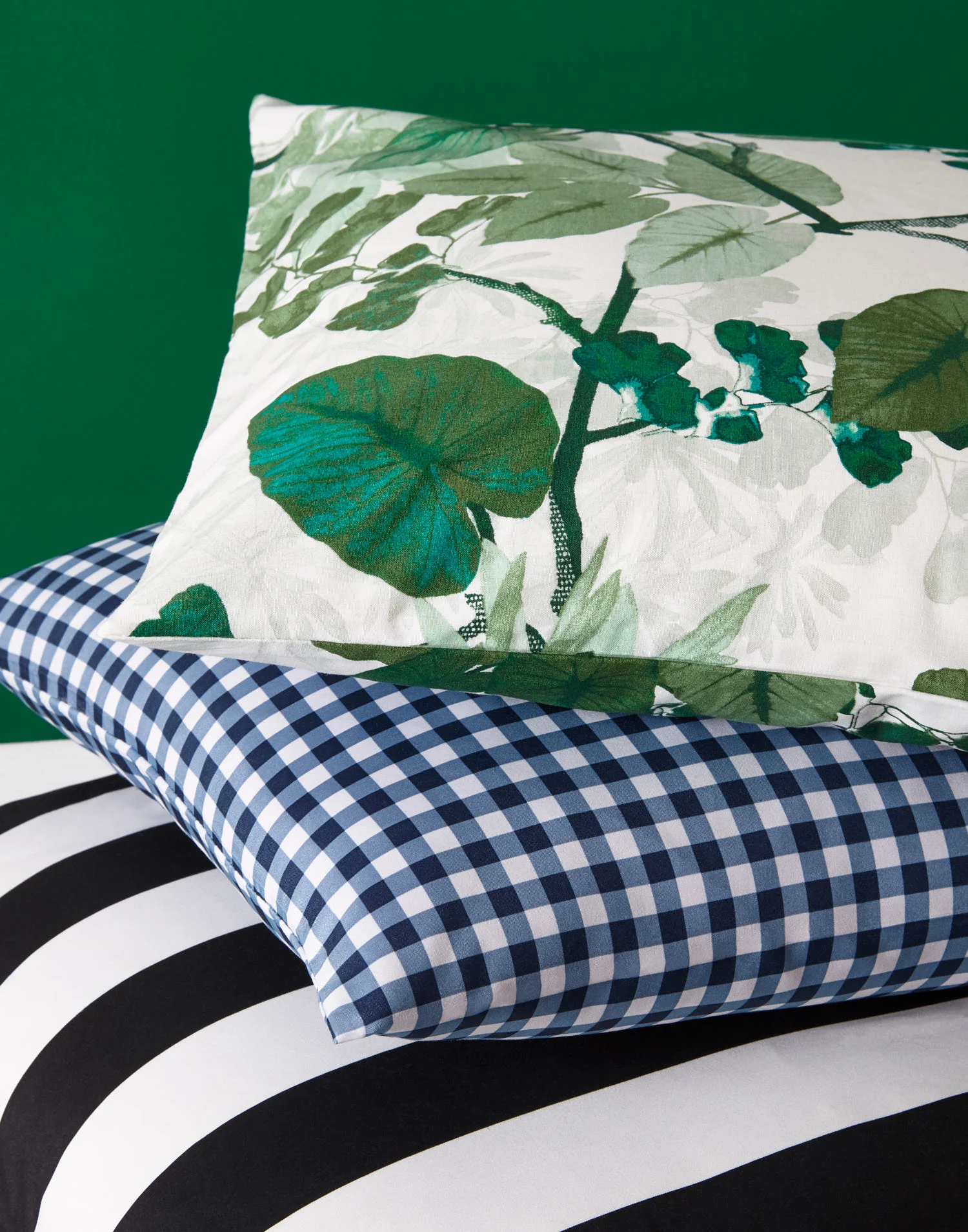 Green_Wall_Pillow_Stack.jpg