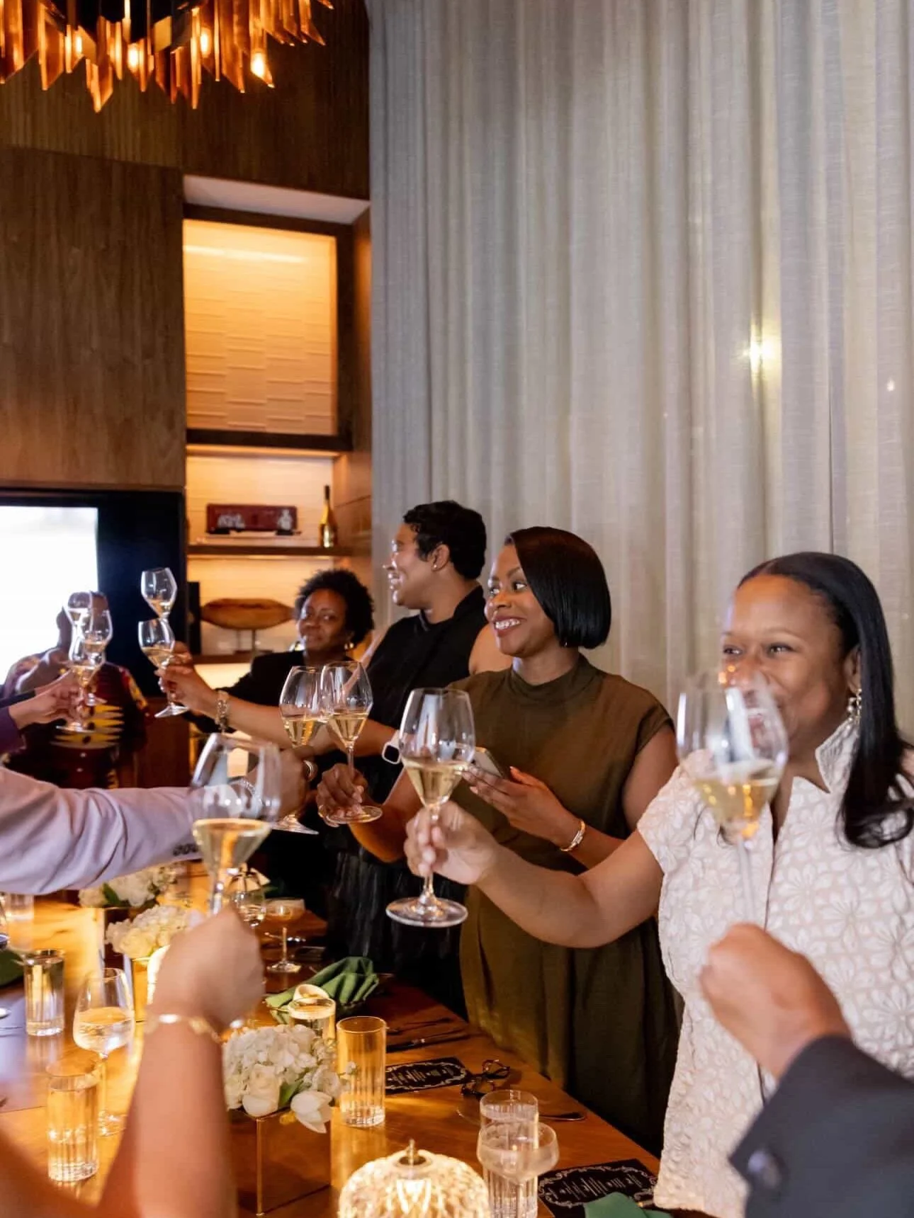 Last week, I had the honor of attending &ldquo;Ladies First&rdquo; an intimate Women&rsquo;s History Month dinner curated by @cindafreknrella @scenebysatchel  @thandipourscocktails at @hotelphoenixatl&rsquo;s @zephyratlanta Sponsored by @armanddebrig