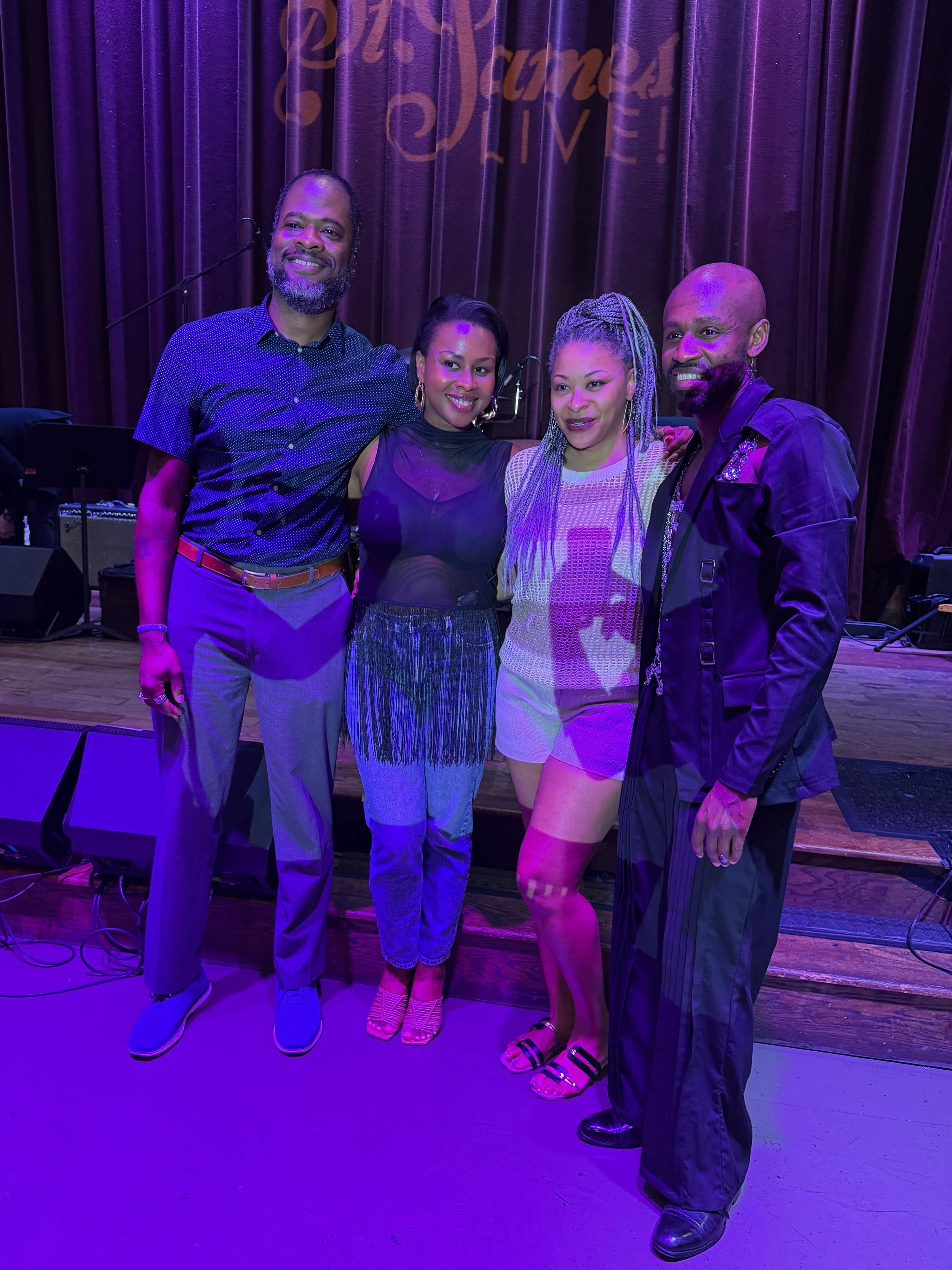 So good to be able to bask in the creative spirit of other artist. @pureisthename and his band put on a wonderful show. Bravo Jason 💐!!

Thank you @joyalantis always good seeing you @theenfared 🫶🏾

And great seeing @brienandrews after almost 20 ye