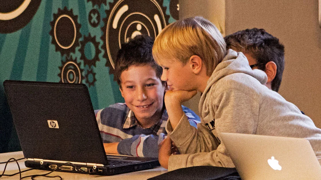 Angelo Plessas - <i>Young creative on the screen</i>