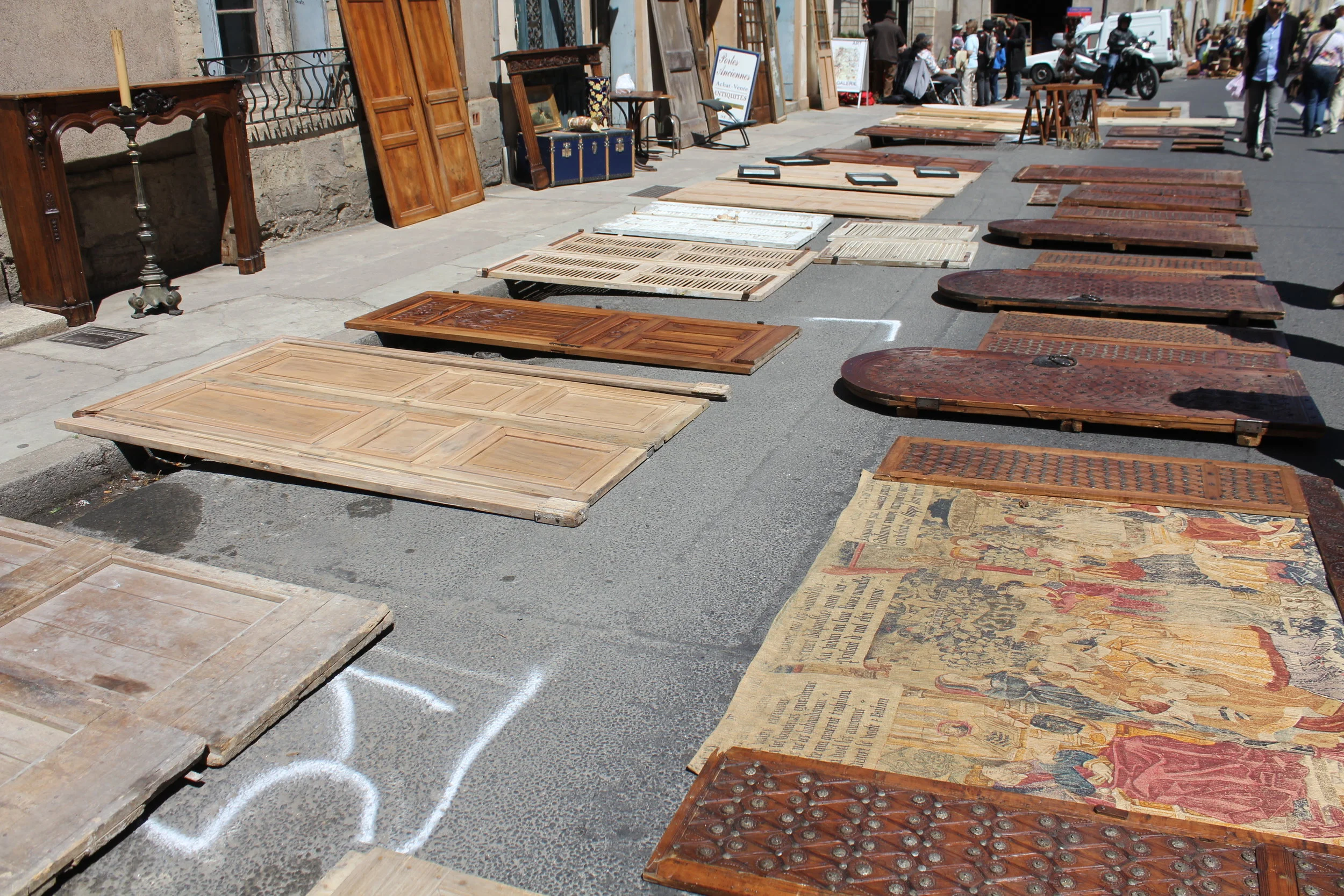 Bi-annual brocante in Pézenas