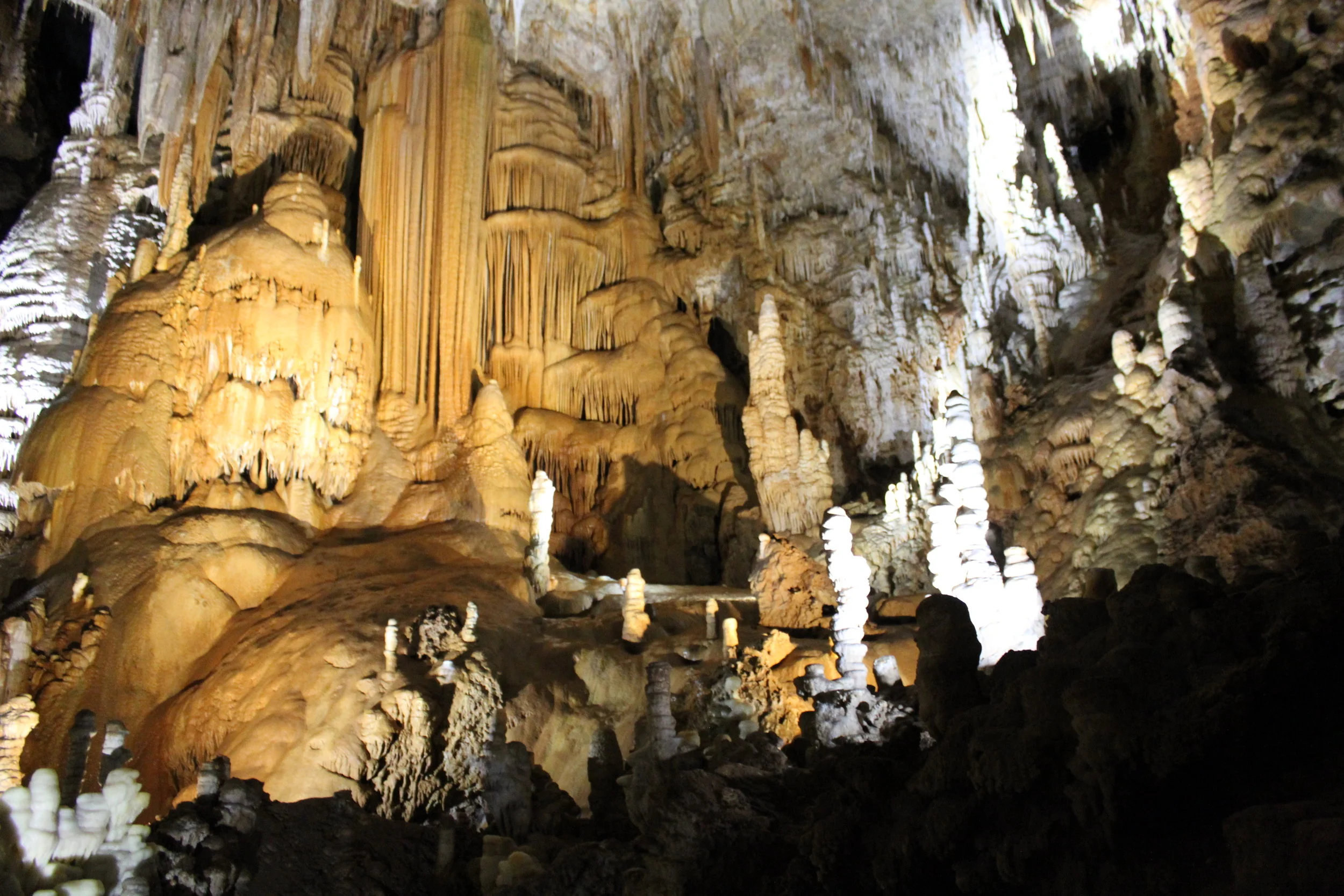 La Grotte de Clamouse