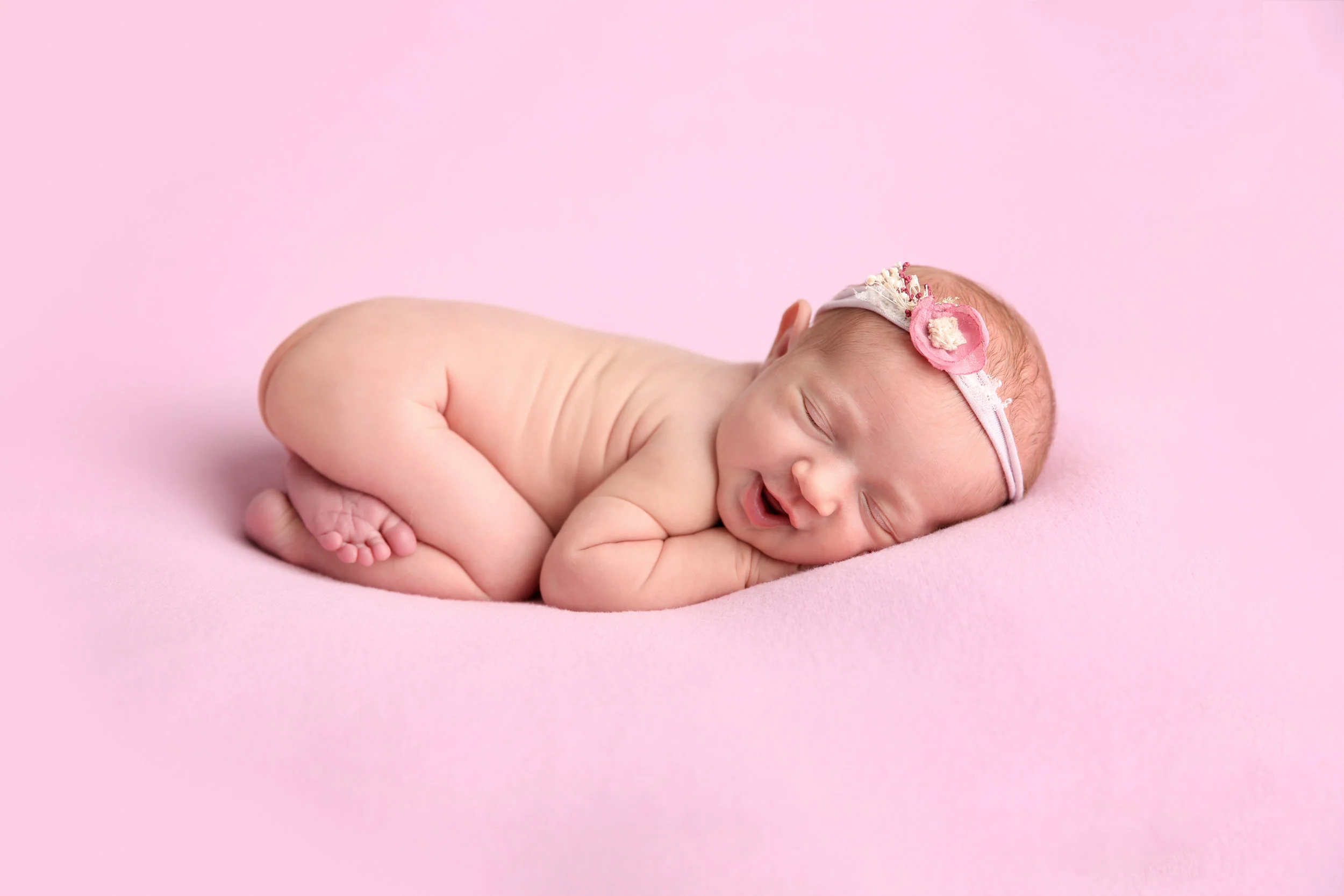 14_AdamsJ_newborn761A8541-Edit.jpg