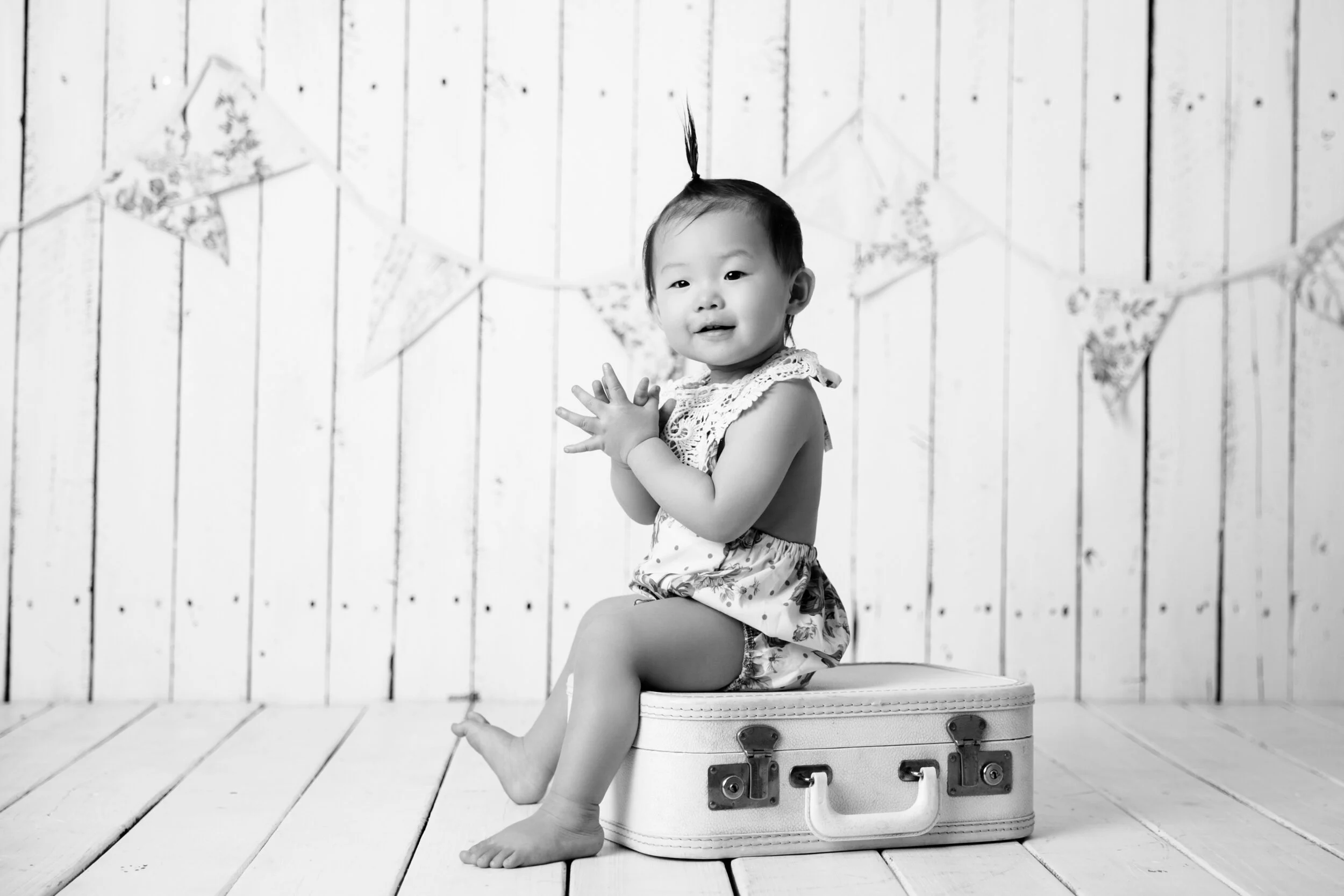 42_Ding_Vivienne_1yr_0M7C1730-edit-2.jpg