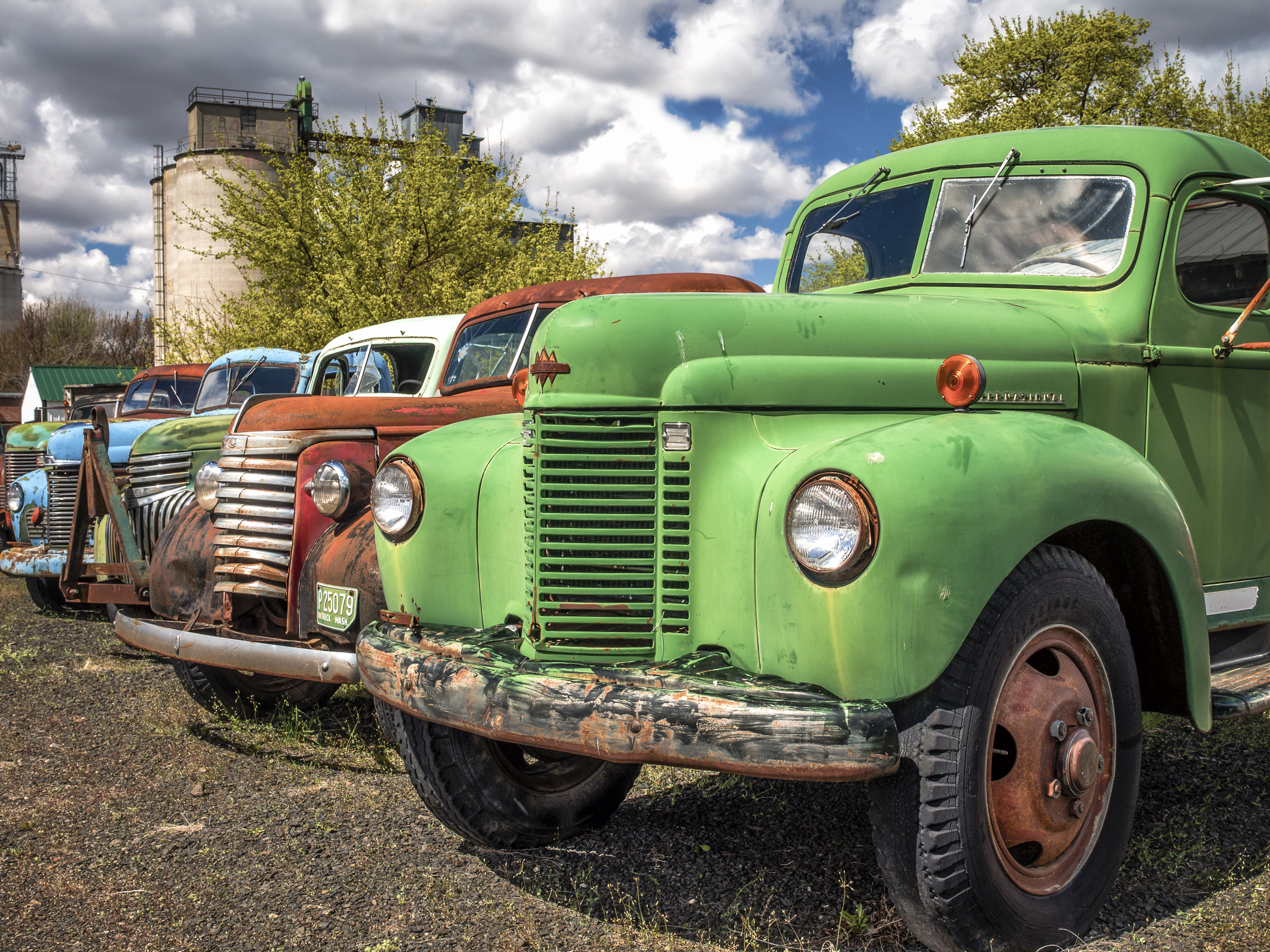 Dave's Old Truck Rescue-wp.jpg