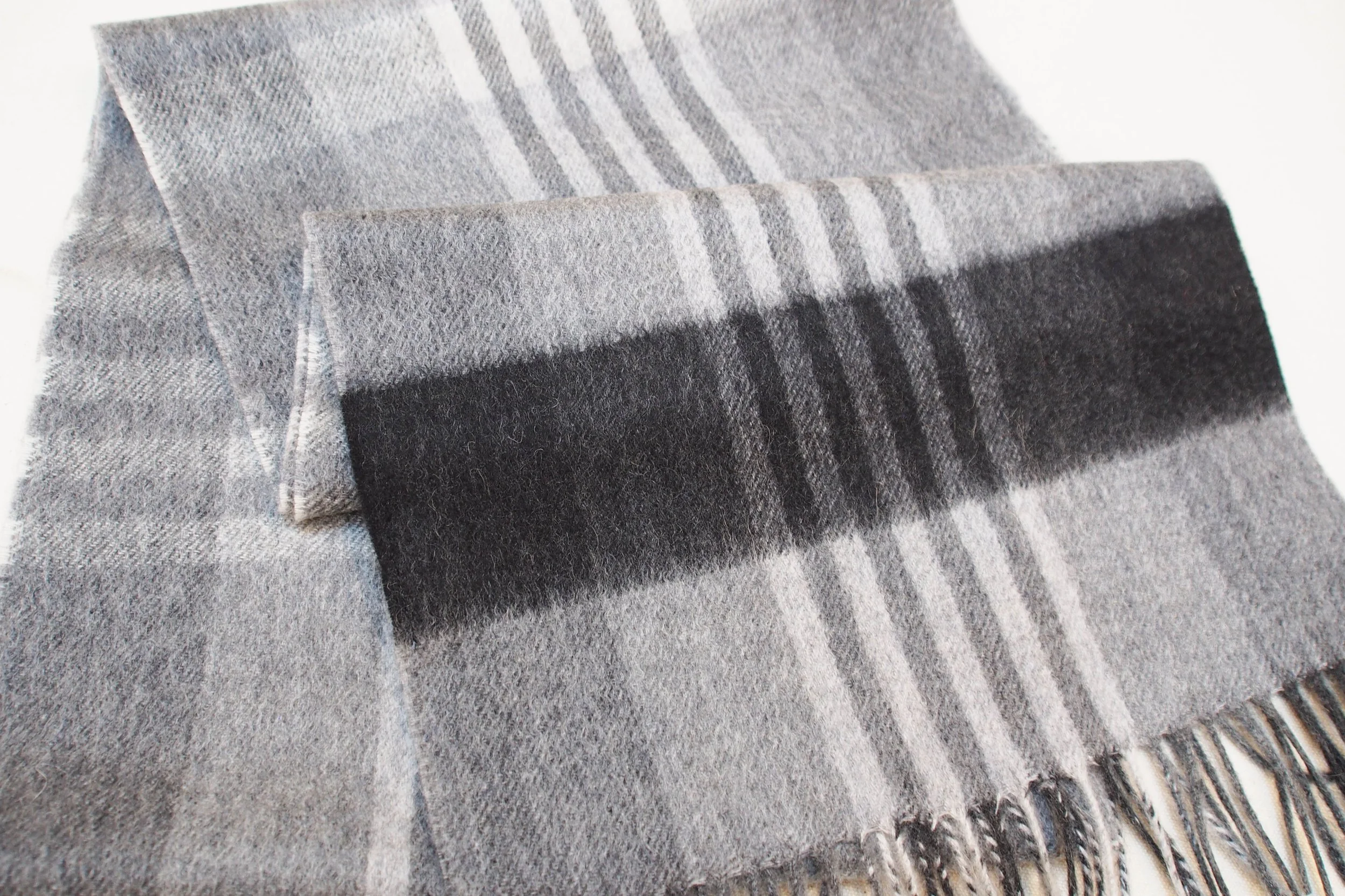 Unisex Cashmere Plaid