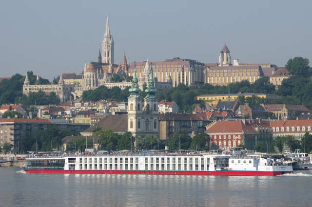 Next day we find the classic Budapest shot