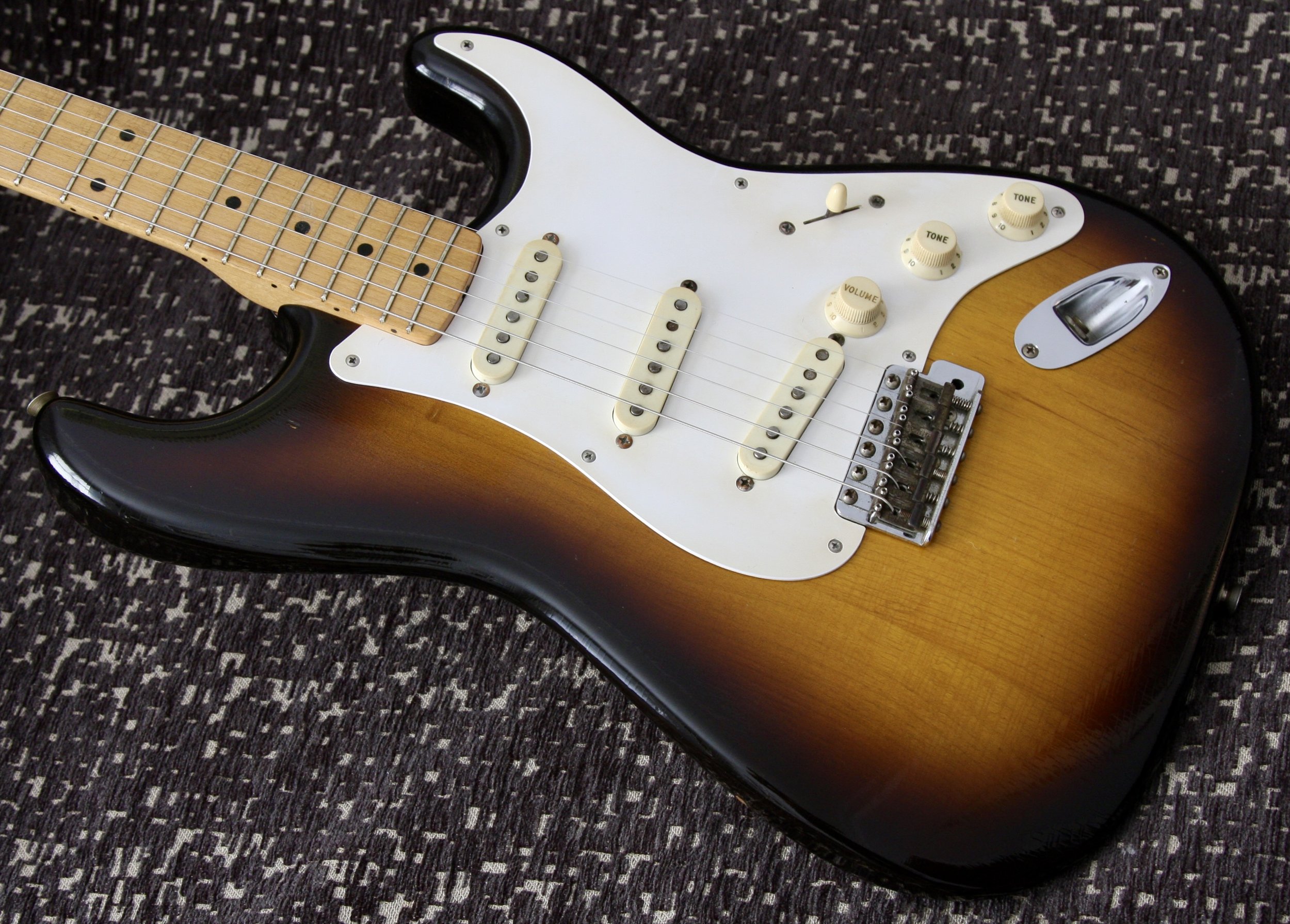 1957 Fender Stratocaster - Ex-Hank Marvin