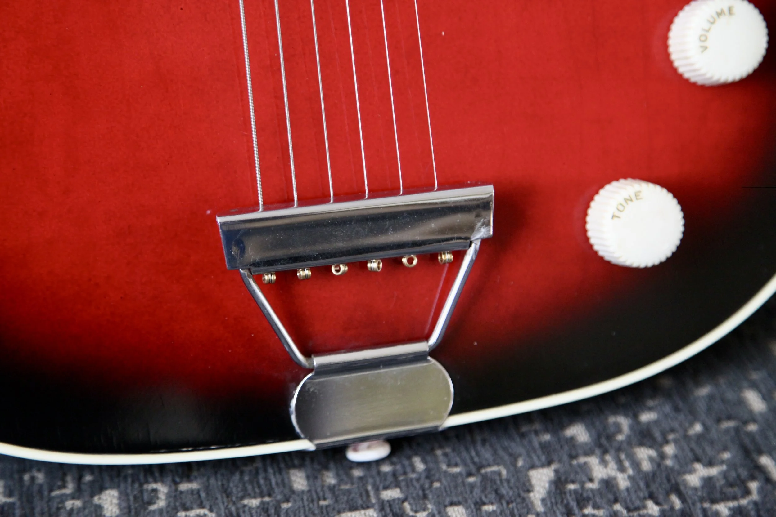 1958 Harmony Mercury H47 — Guncotton Guitars