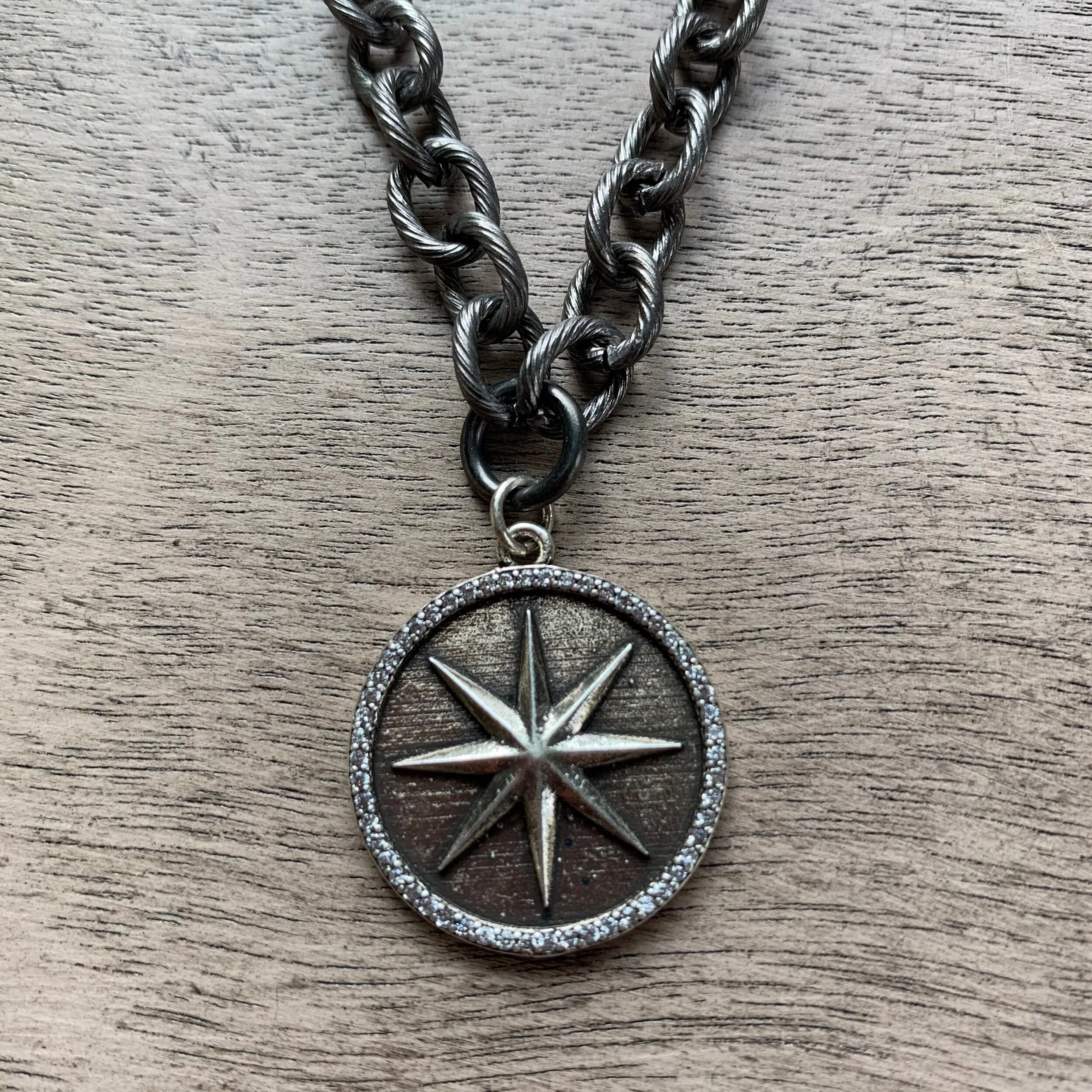 D4AEB3B0-087D-4E09-A2B4-5B7628EFA170