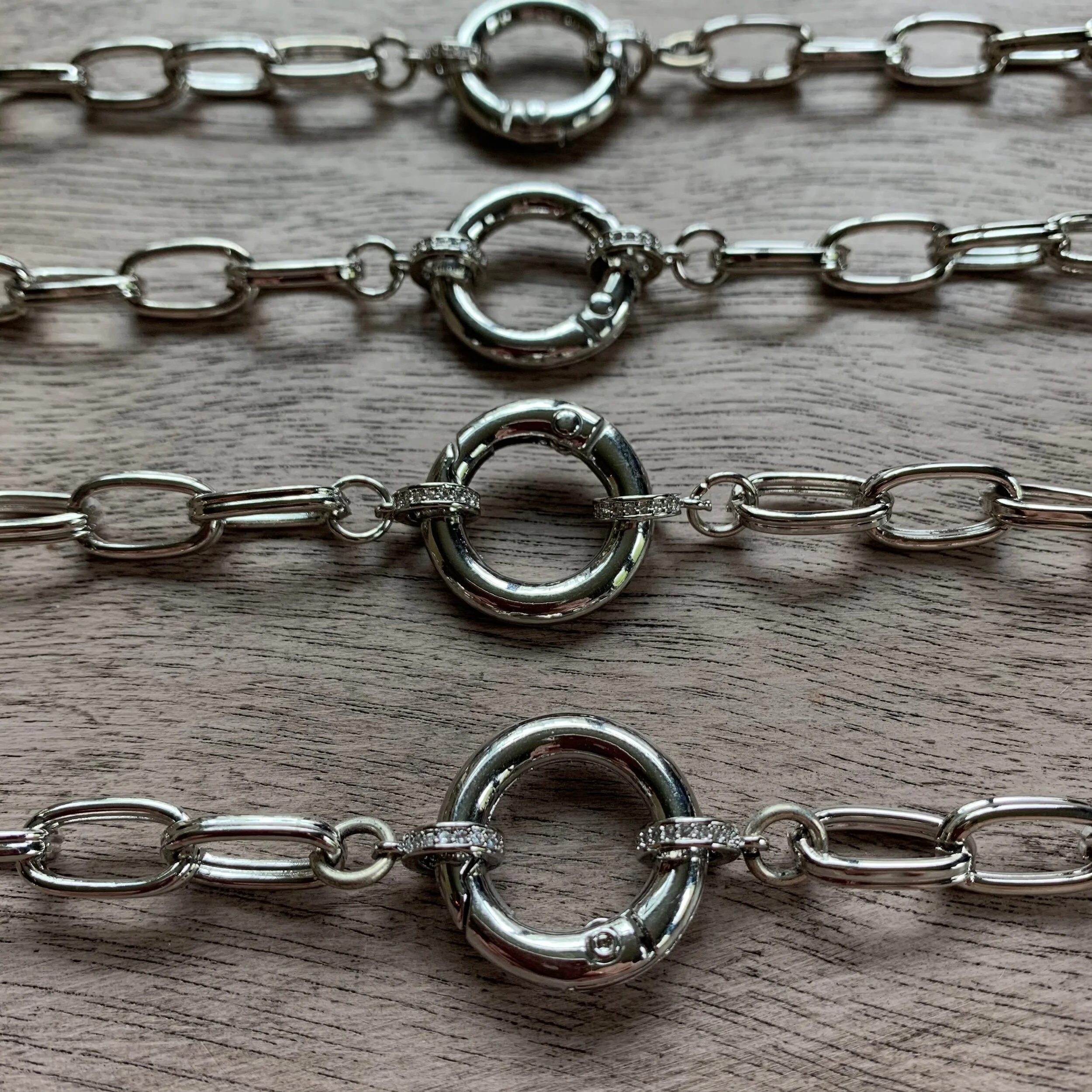 9FAB35B5-A021-4DF4-9A47-095DEEE8B34A