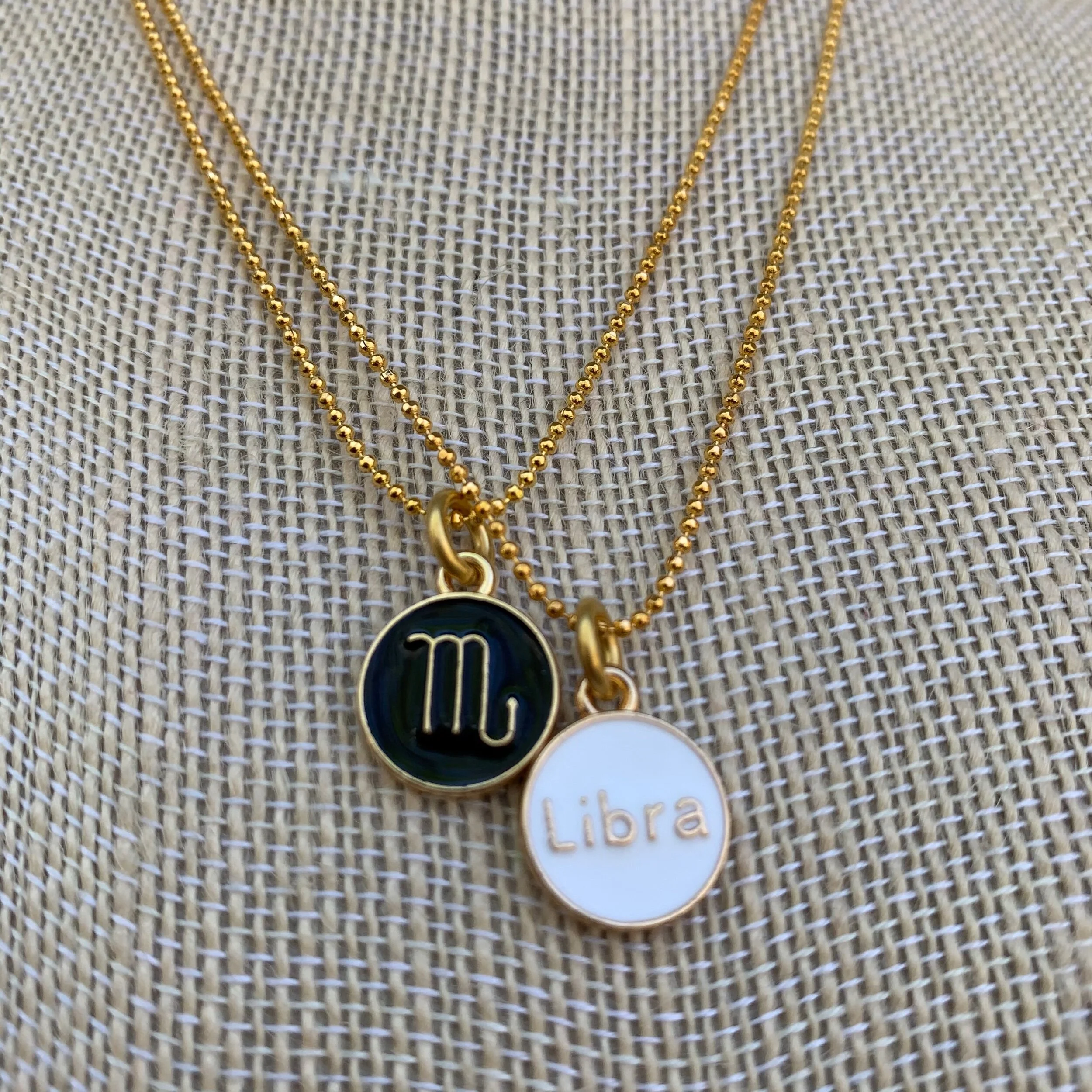 FFBB1FE8-C039-4909-A45F-D2096B8BFB9F