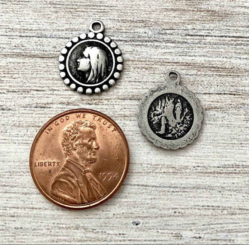 EA7A094F-877E-4D08-A879-6077A94DA436