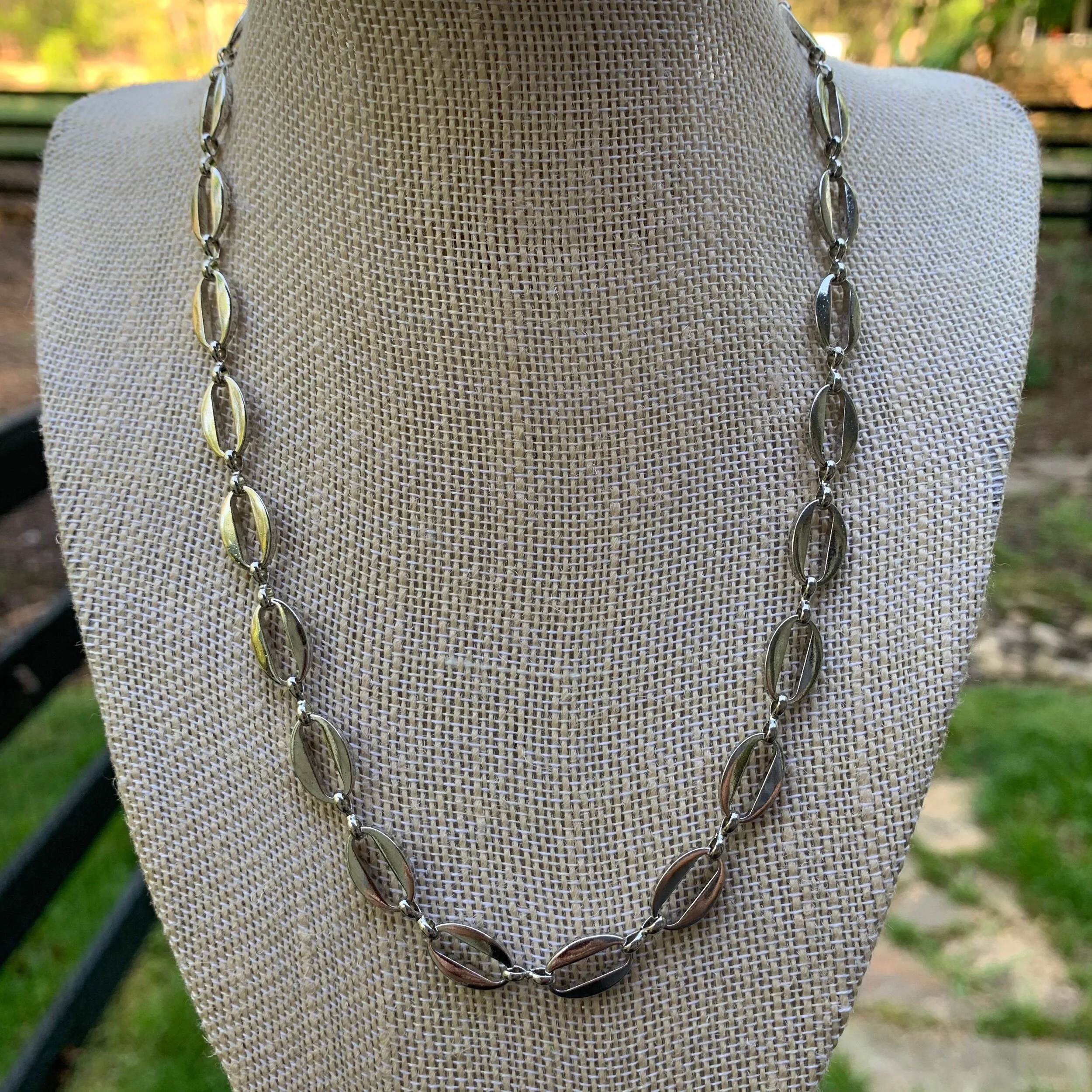 AD95FB55-5F42-4D10-BEC6-20F1977DE057