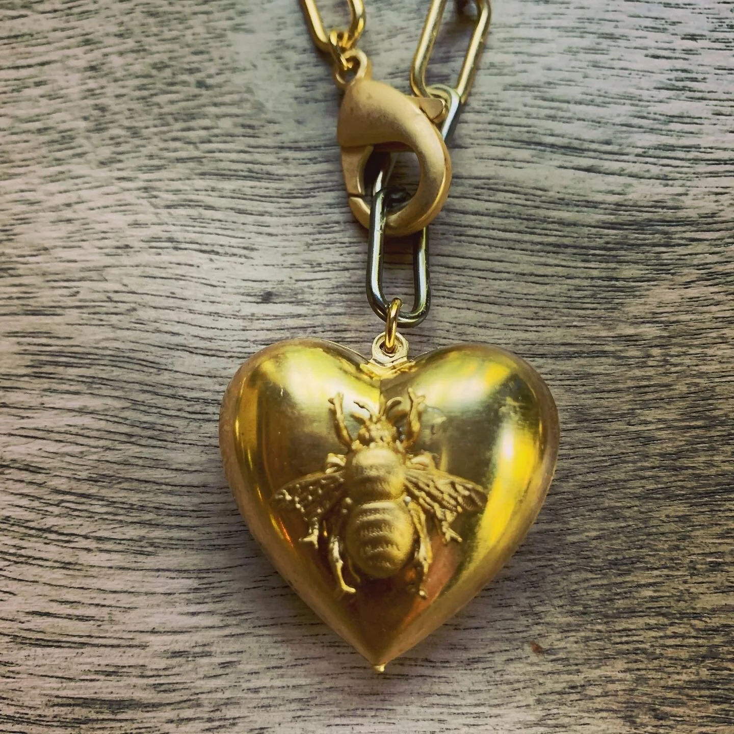 52D0542A-6CE5-45C7-9513-D3D4F65F247A