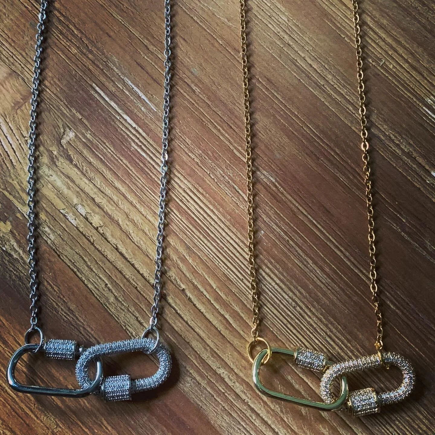 6B5500CE-DBDB-409B-81FA-B19297AC67C9