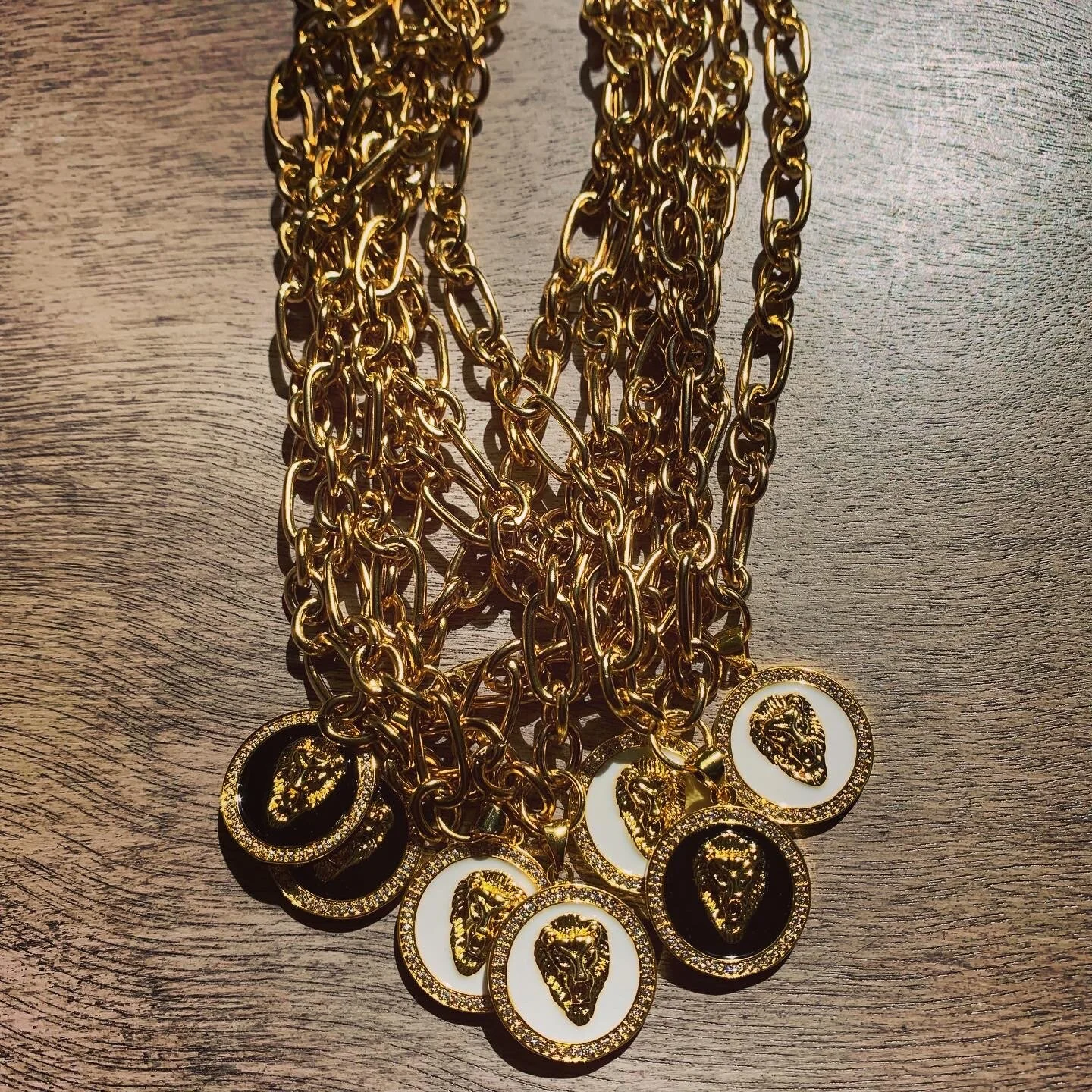 96FC792B-3379-457F-85DE-85BD9CF6F27B