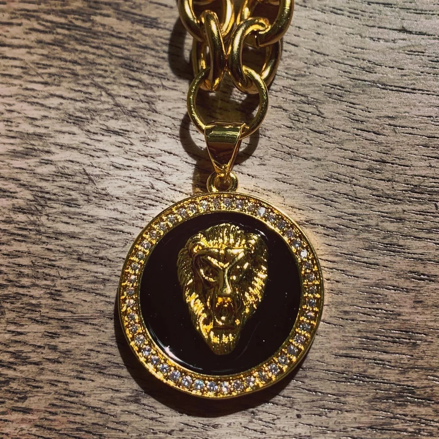 6BD19DCF-04E2-46C3-B102-9953AE717D2D