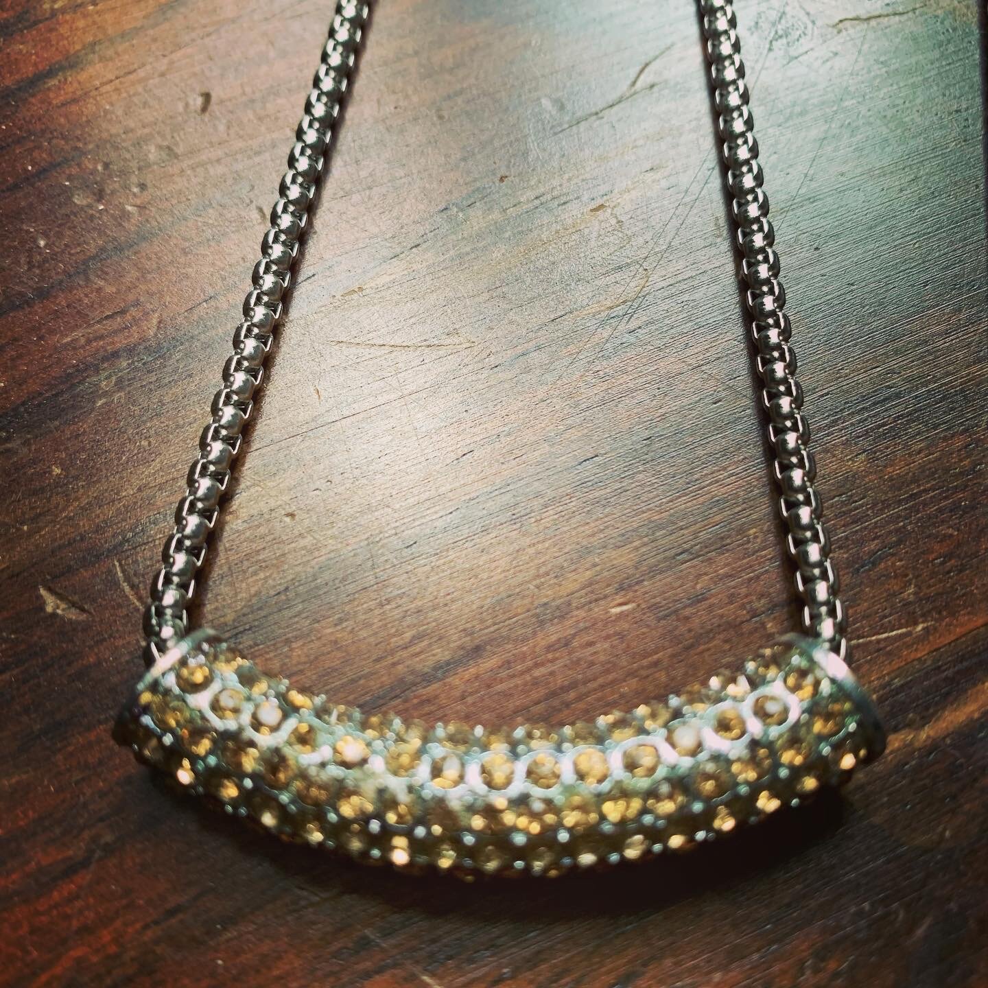 A1E64EF5-646B-4C96-B5D0-6995D884A870