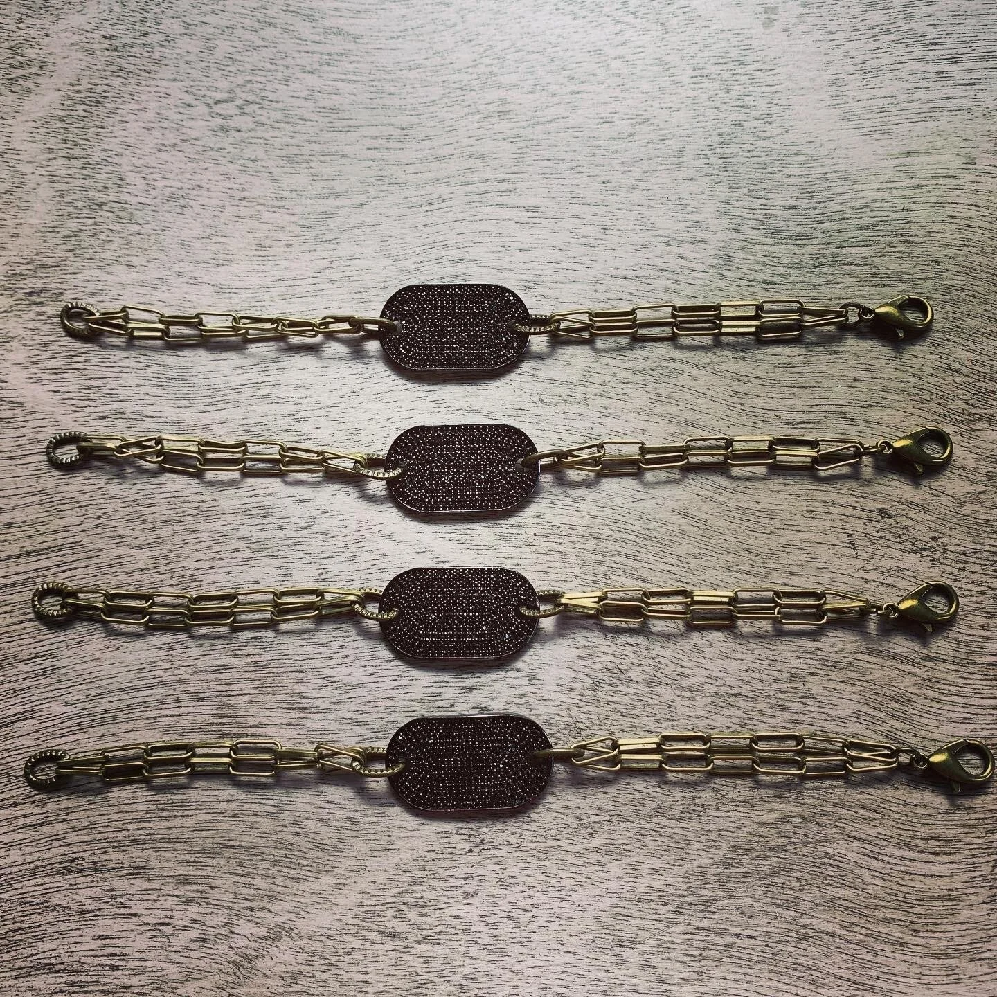 D90167D9-421C-45AC-BCD6-F268597D26E8