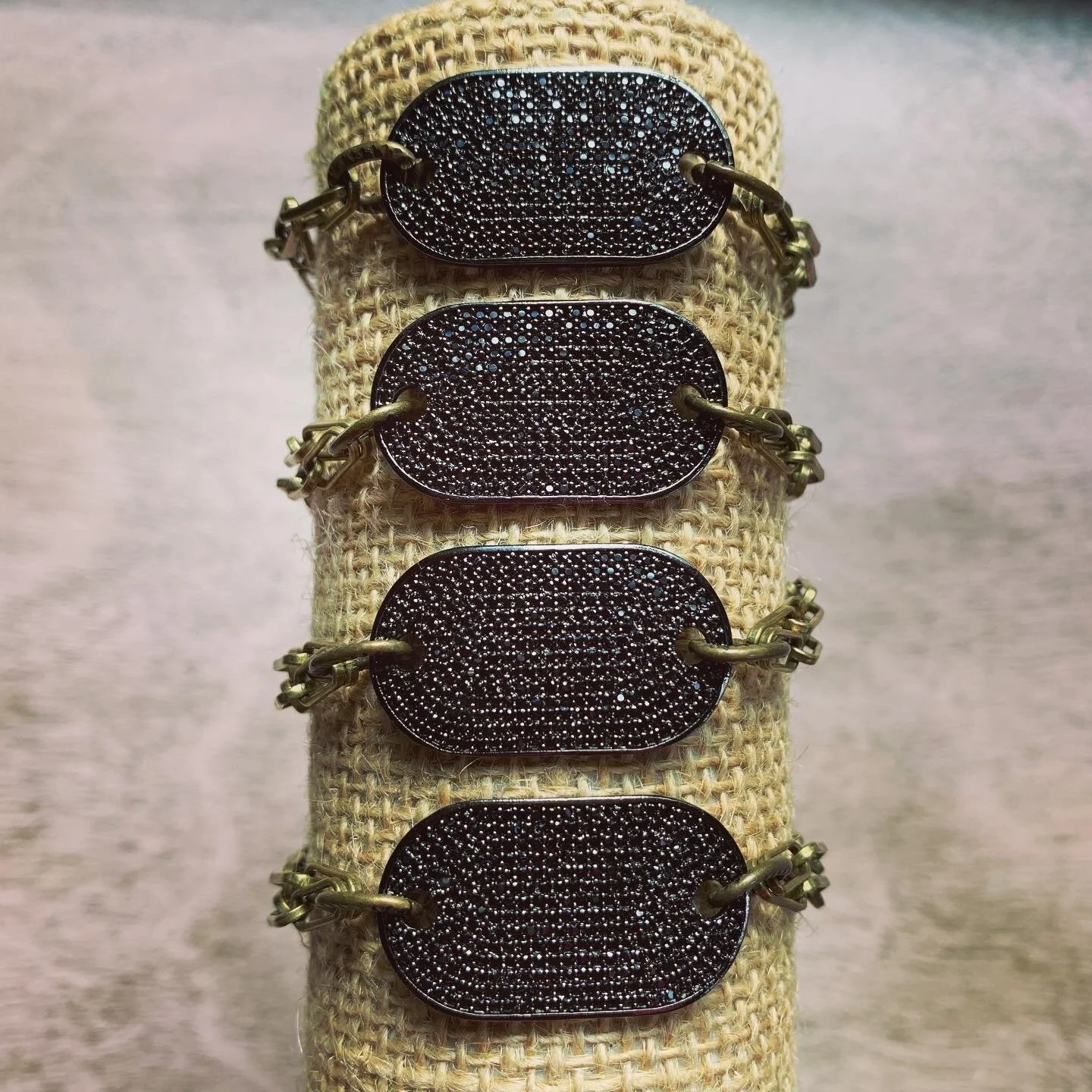 B3864979-DD49-46A0-AF0E-89F8DD6D88A8