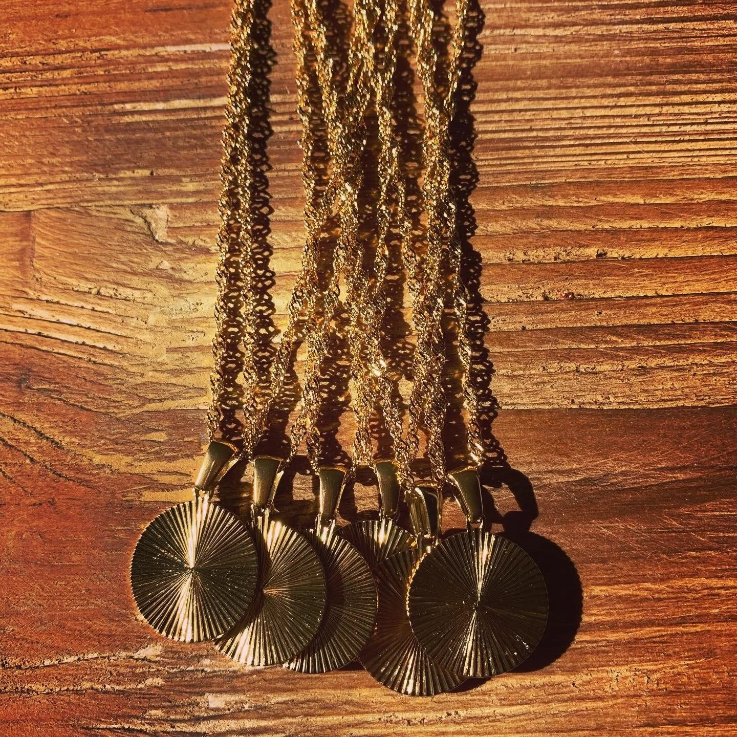 BF752E2D-6E14-409B-AA19-05EB5DFA5E07