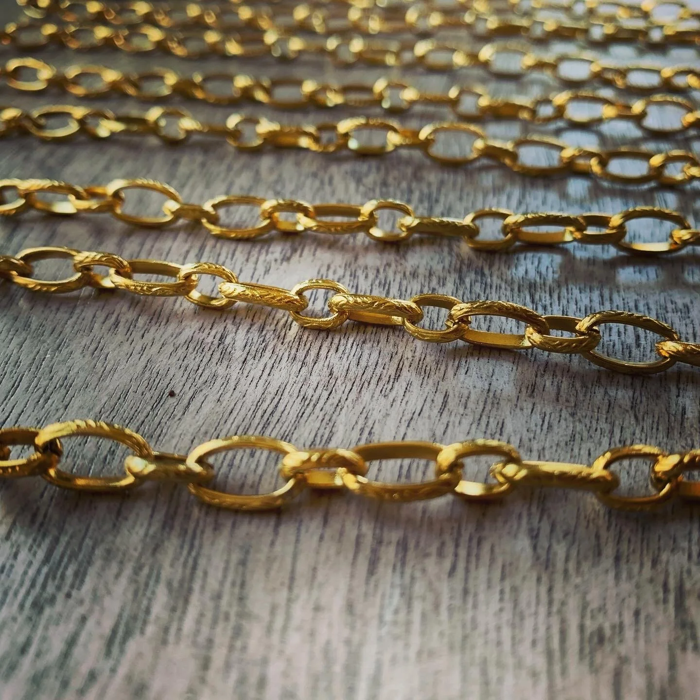 BC7CE6F0-F3D8-44EB-BF4E-870453822DFE