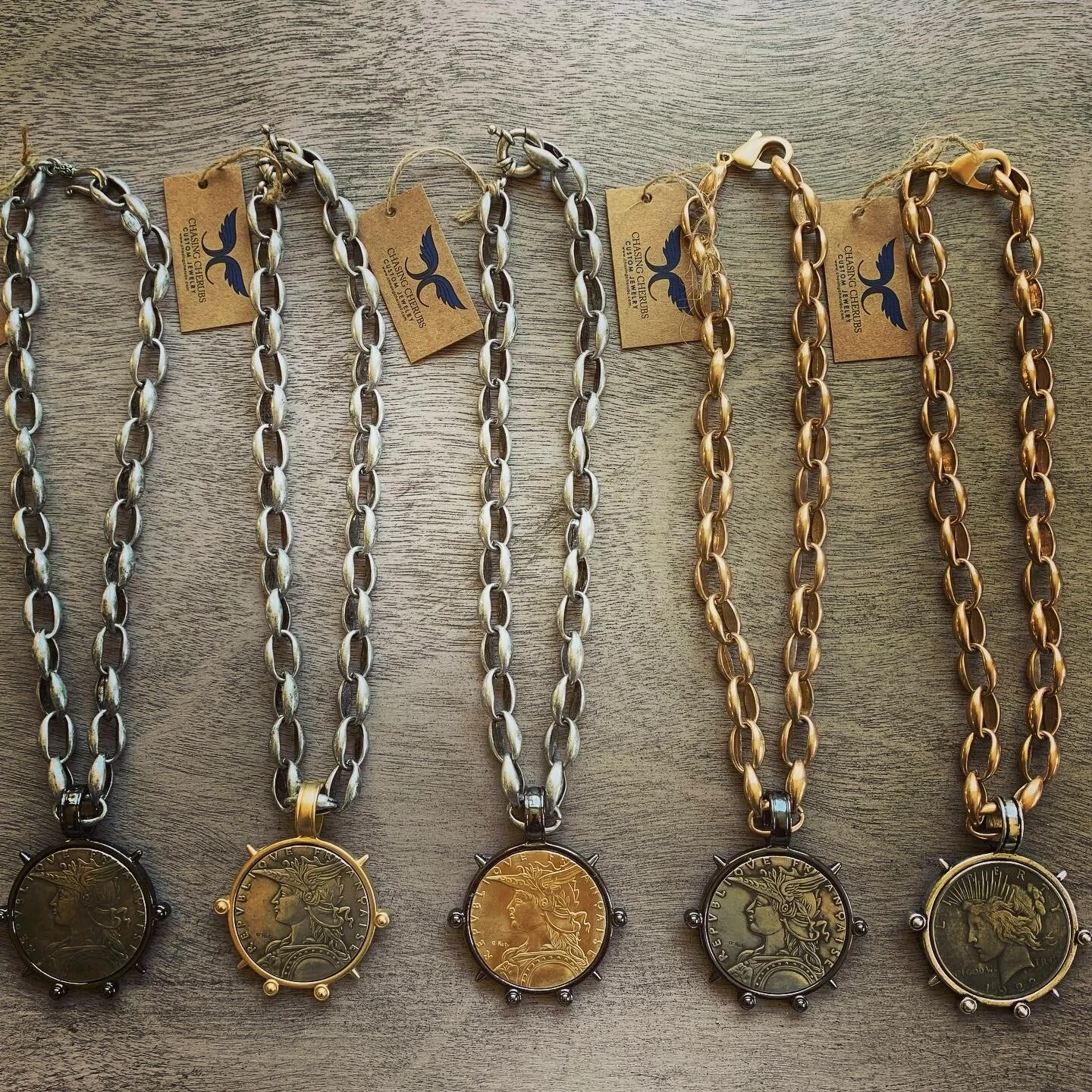 AE307AB3-D100-4B4E-83FF-FB0B0CFB4DC3