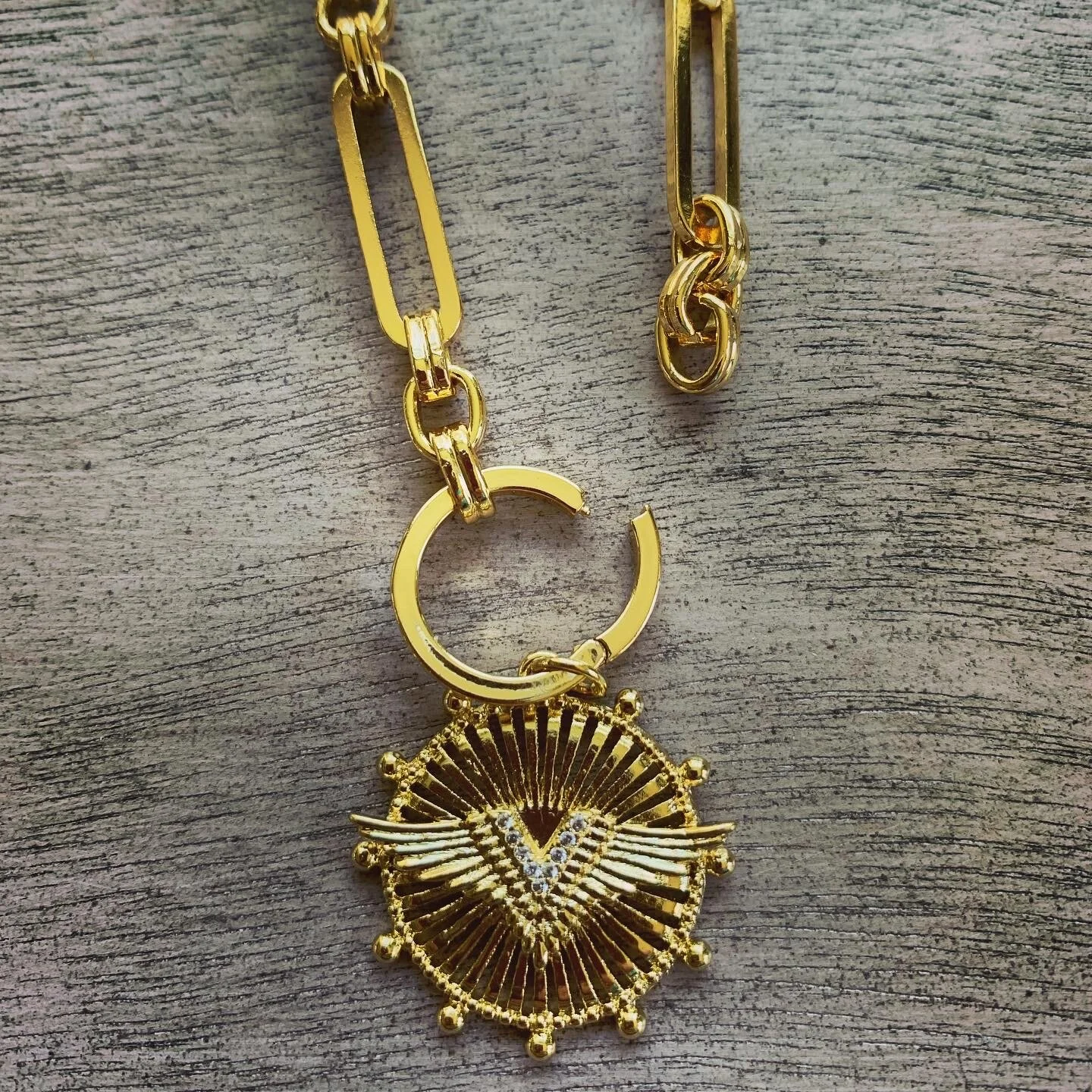 9492463C-19F2-4306-B080-85E130BA5FE3