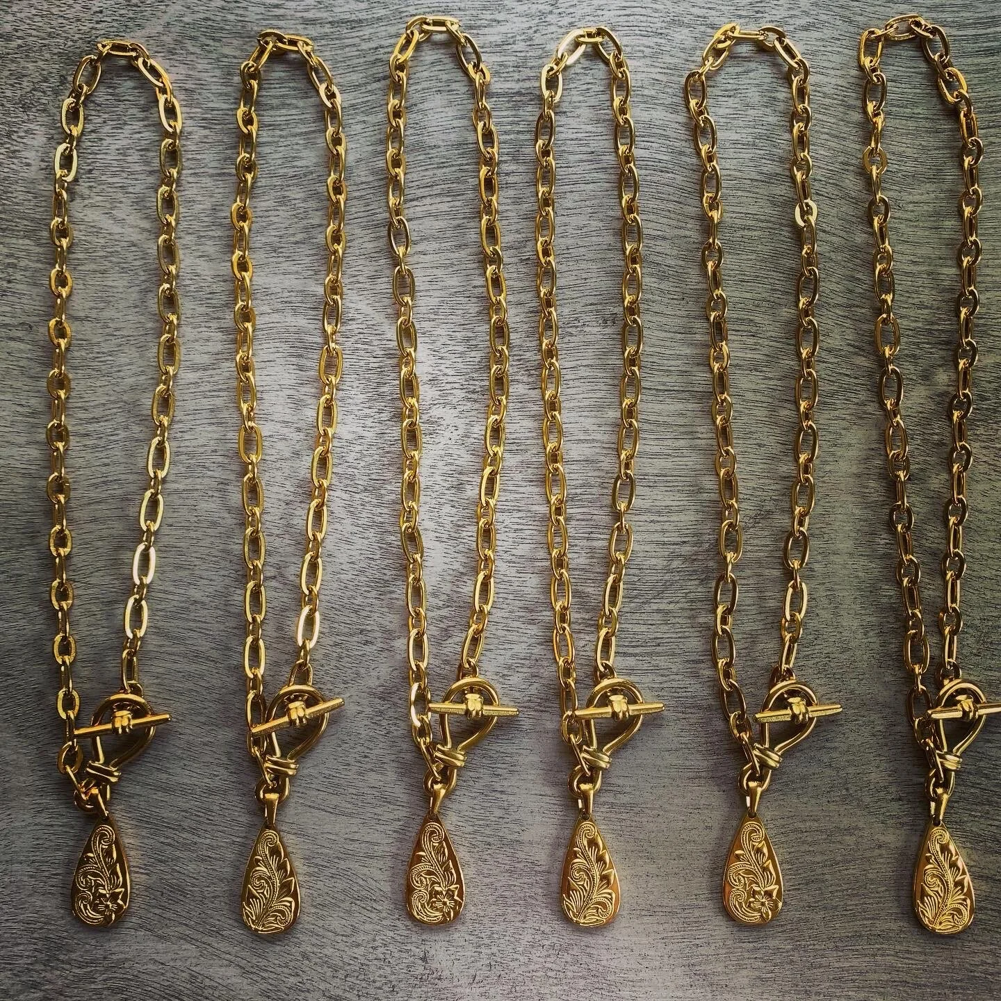 8FDABC09-8542-4A91-A2C3-77672EA35C7B