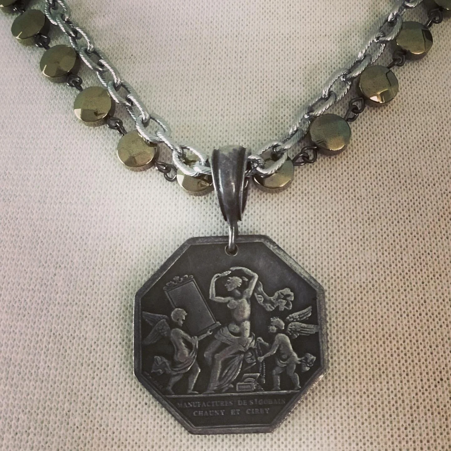 3B69D9DB-9848-4CB7-A947-437D49B82217