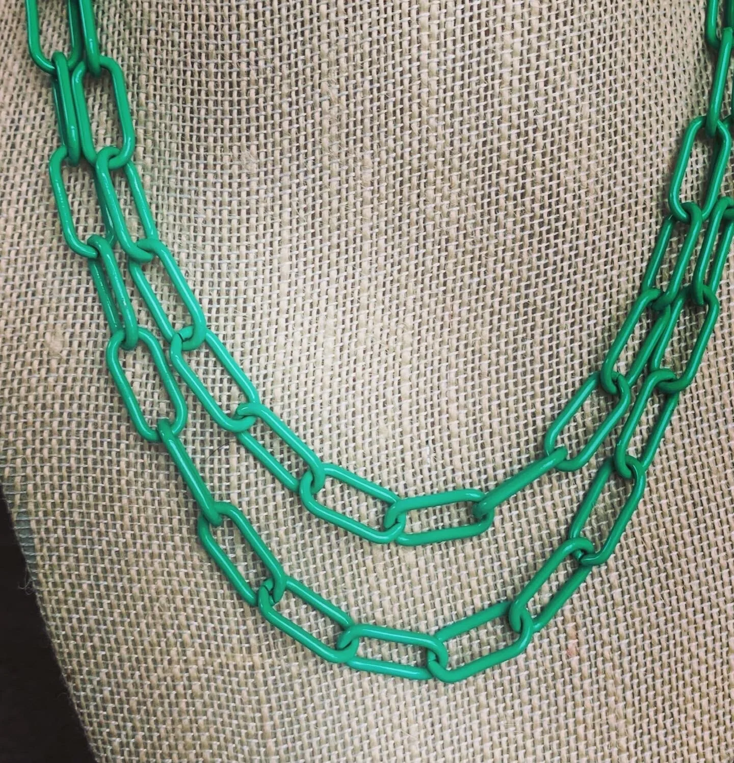 9F7B91E8-4055-4E3F-8270-FE9993FCBA36