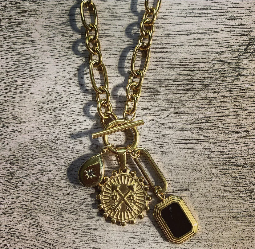 B15D0CF4-94C1-4A0B-935B-B5E4E6CAF9BA