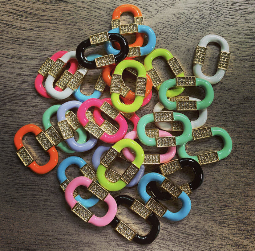 6BD7023D-1249-4FB4-AD9A-A7B7DA0CE4D5