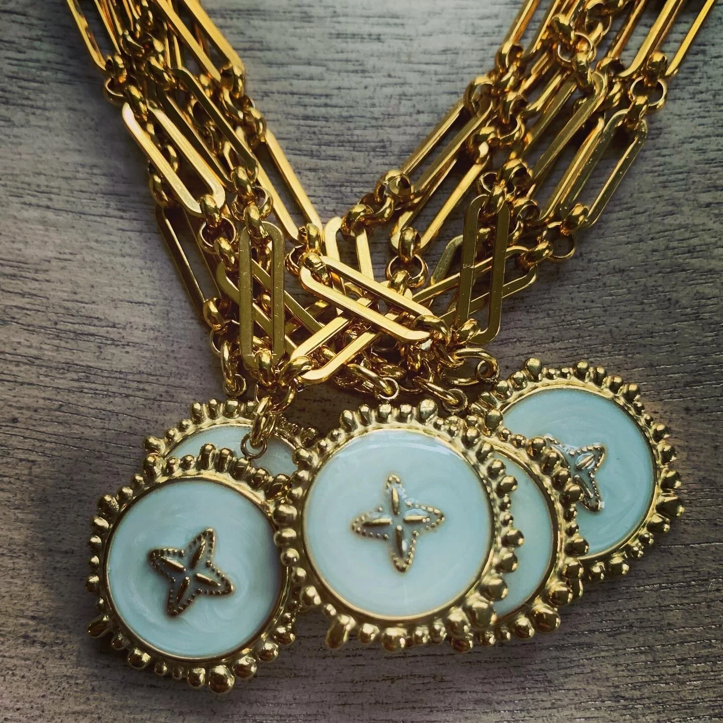 74246A8F-97A1-44EC-83BA-7FC550C48C29