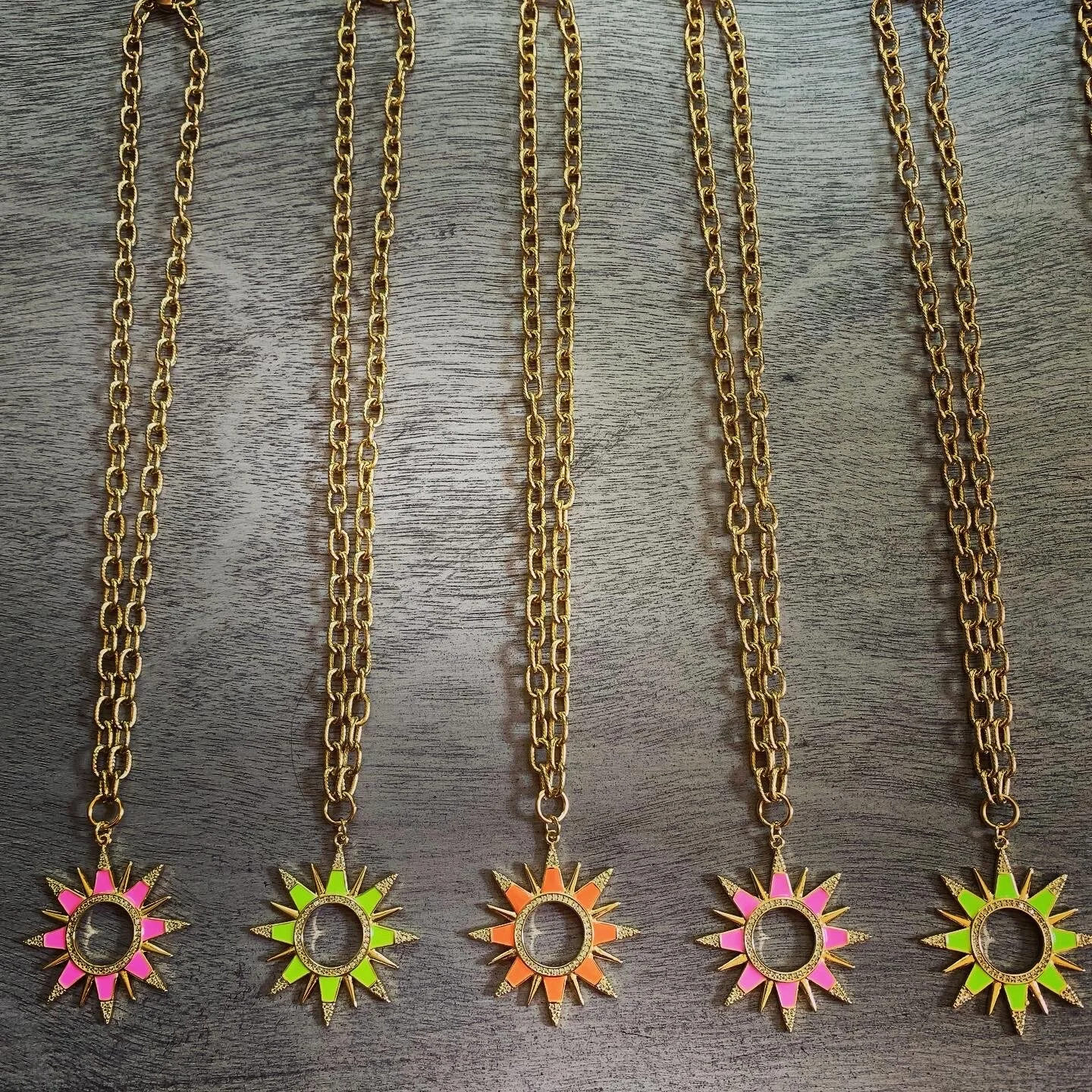 DC61B4C8-56BB-4AED-B7A8-DB4661B2D0DA