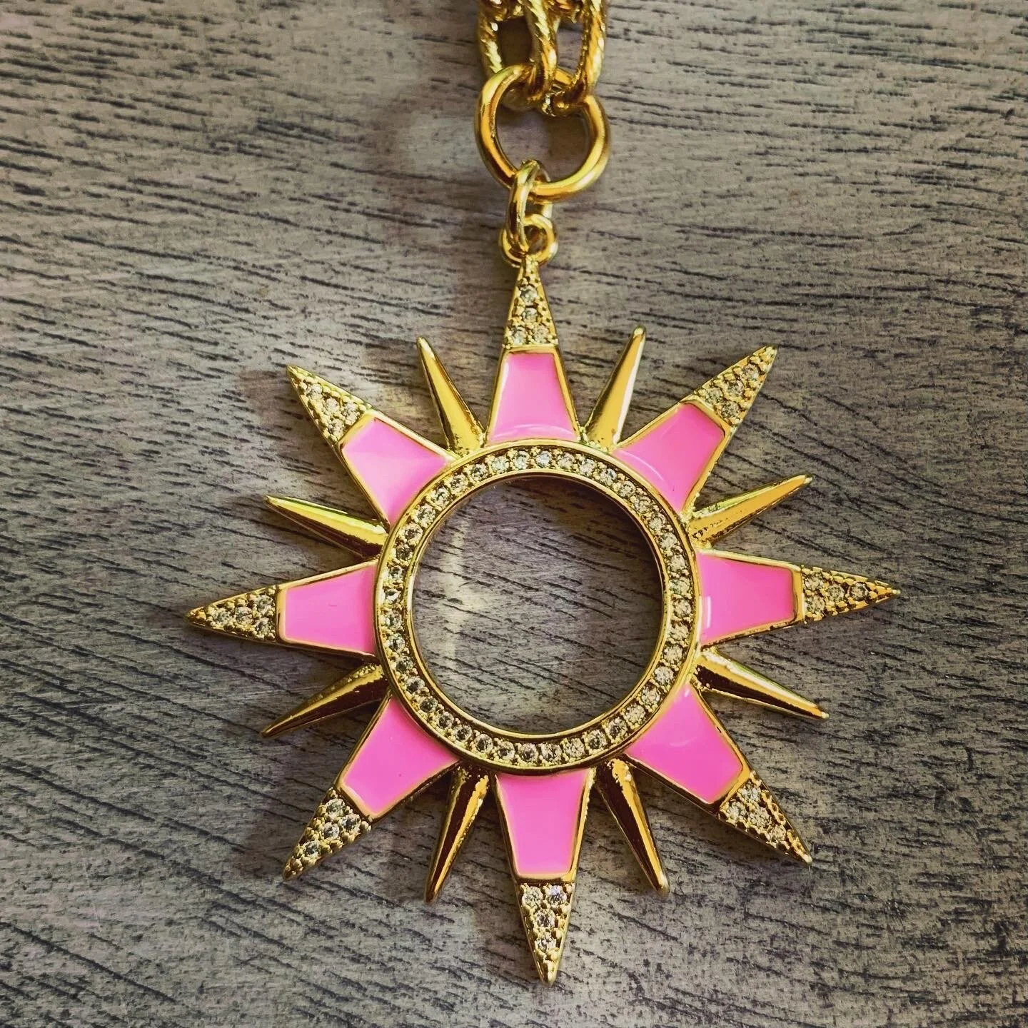 E749CF4F-69BE-4BDD-B89C-36E4D0BA4E01