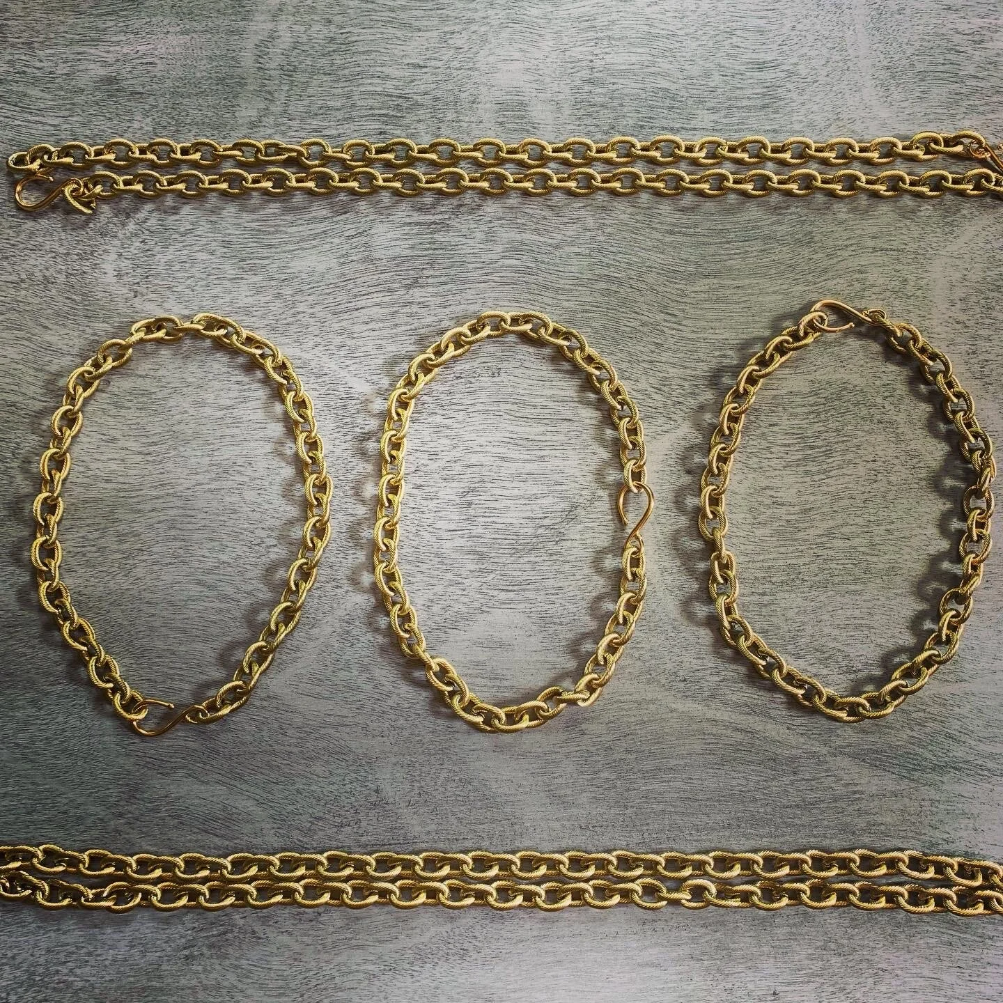 4E0F8FEA-277A-48E2-9F1B-B93CD6A5610D