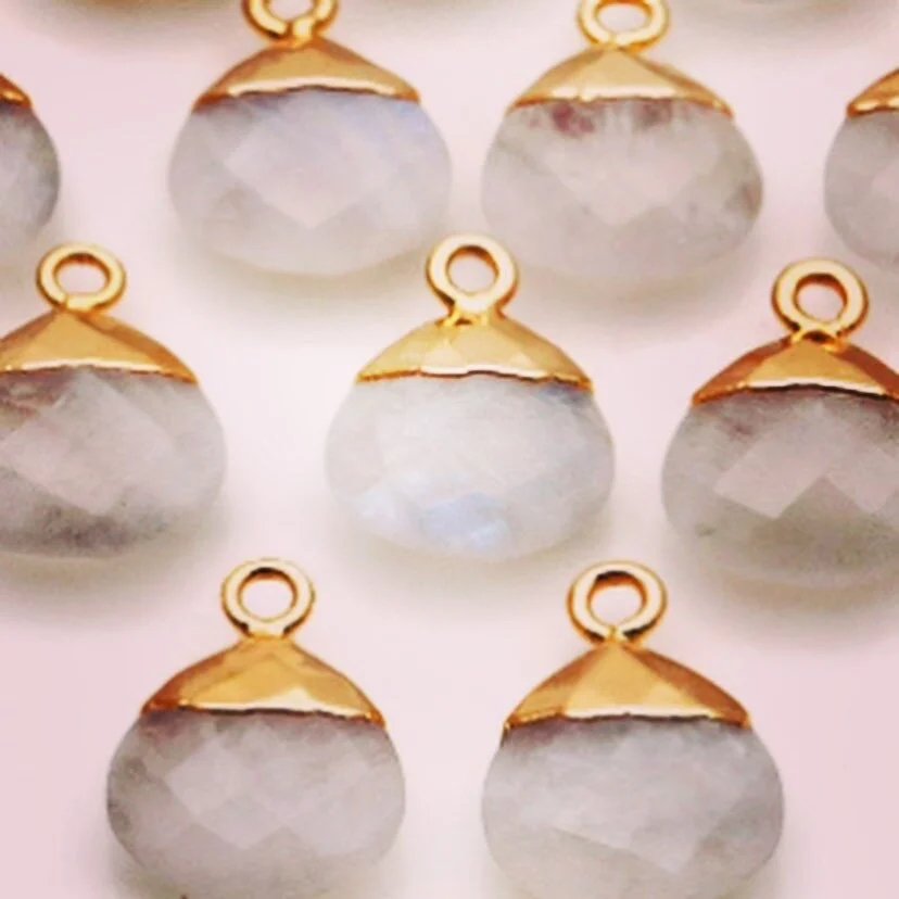 77CFFD3F-54D9-4E3D-AA63-CAA83CFB8202