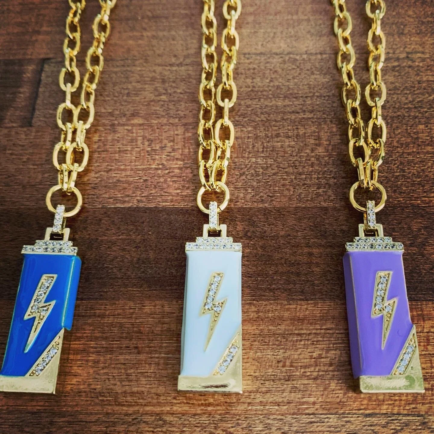 58849640-EF5F-4C01-BE03-6316220A2E73