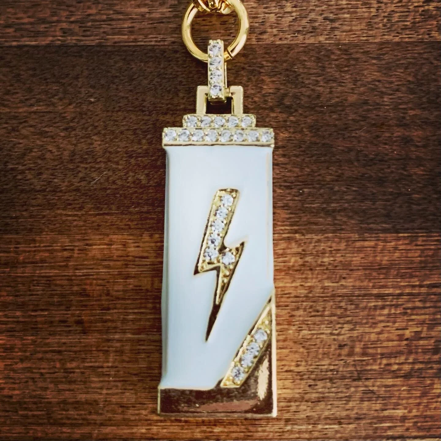 8DDB4EB4-20B6-446A-A8F2-4A434D362FCA