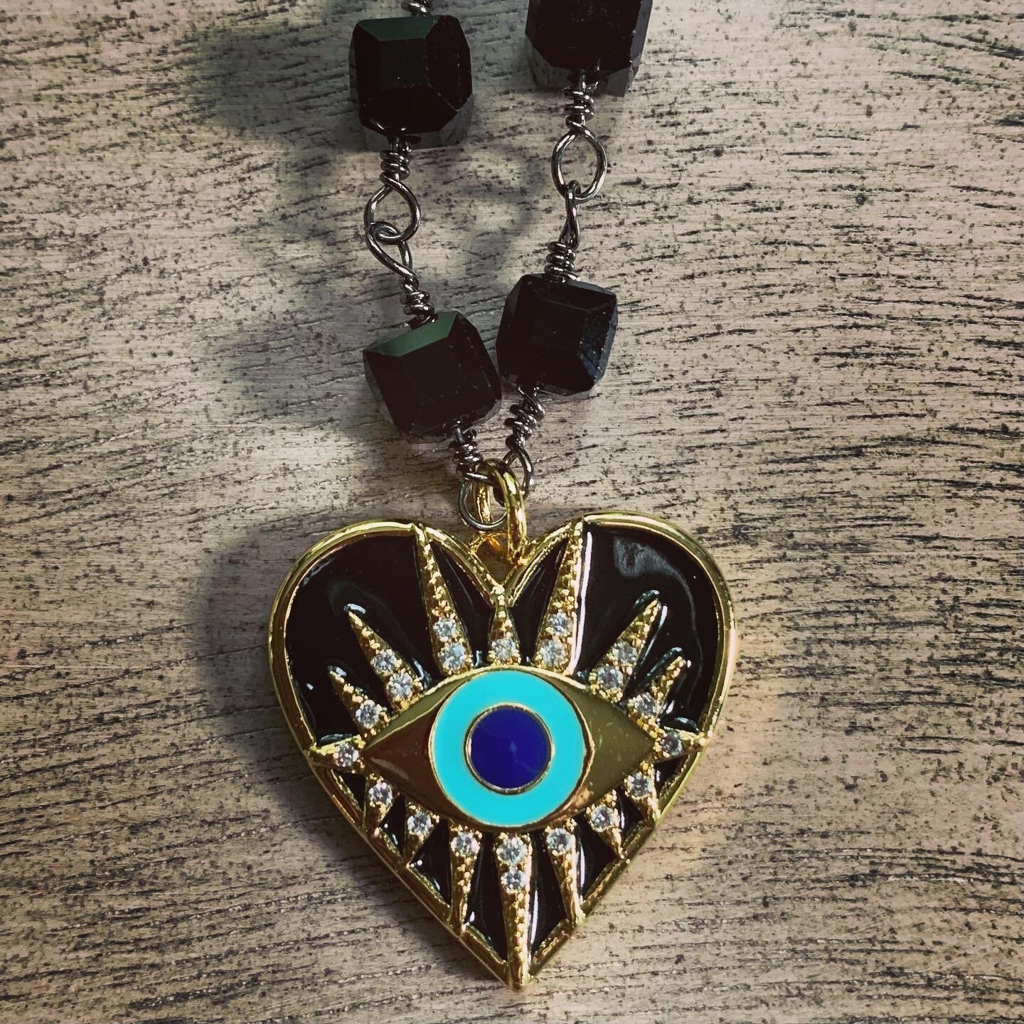 50333453-5891-4F3A-BD8C-DDA3BEB47766