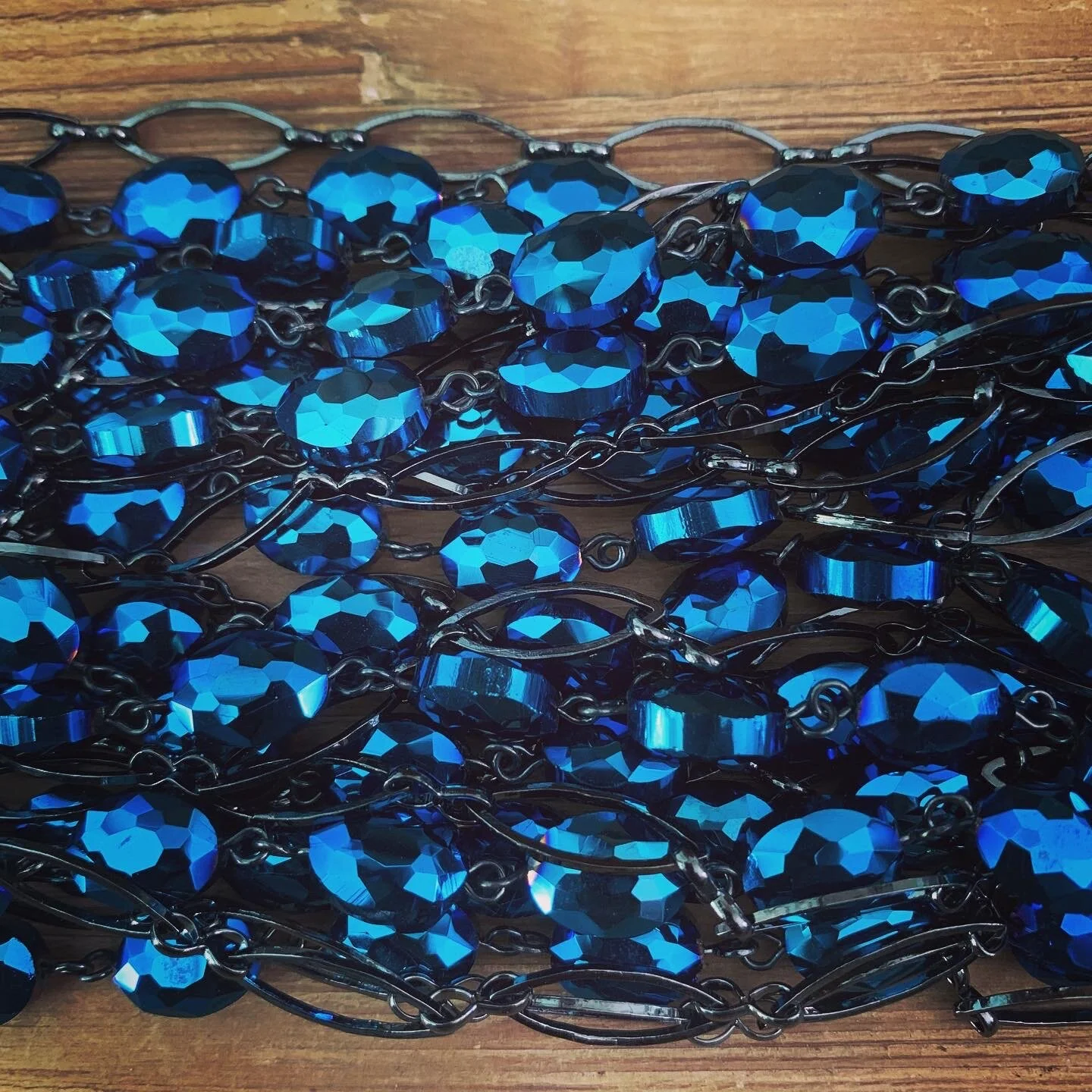 D17B3DF0-7BF7-4DB1-BC47-3BA1E89015E7