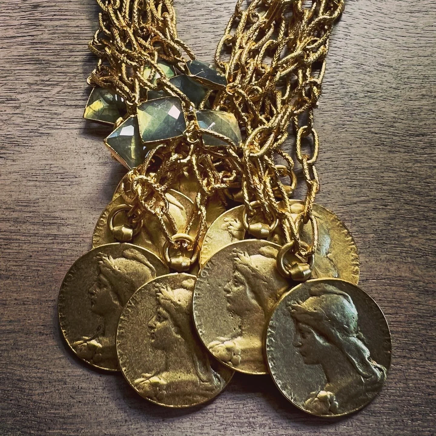 295924D4-D4F5-4AD3-B6BA-D2CDBF5D777E