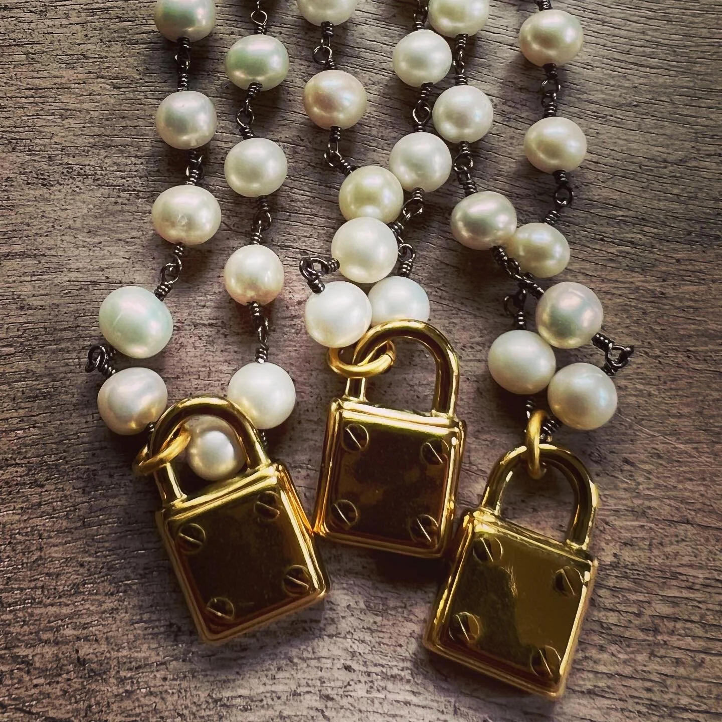 0EAD585A-8DDB-4F88-A513-DA9C09EC942B